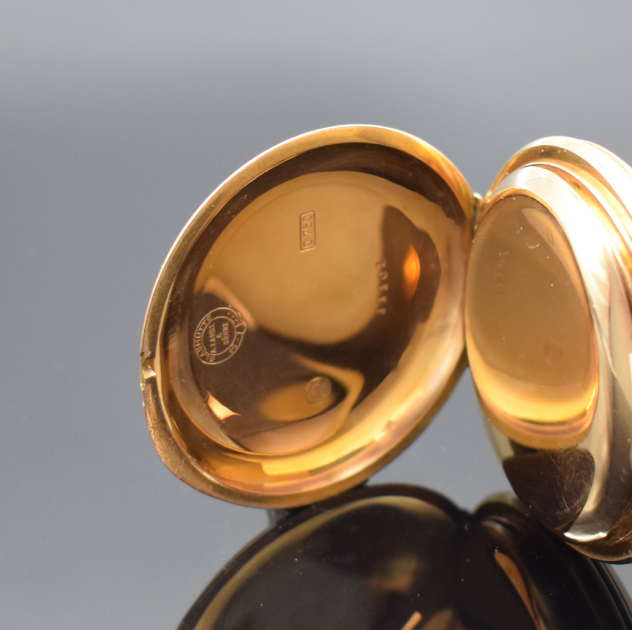 Detail d: A. LANGE & SÖHNE Glashütte B/Dresden 1B Savonette in RoseG 750/000 , Deutschland um 1895, guill. 3-Deckel Goldgehäuse, 3-teil. Emailzifferbl. m. ...