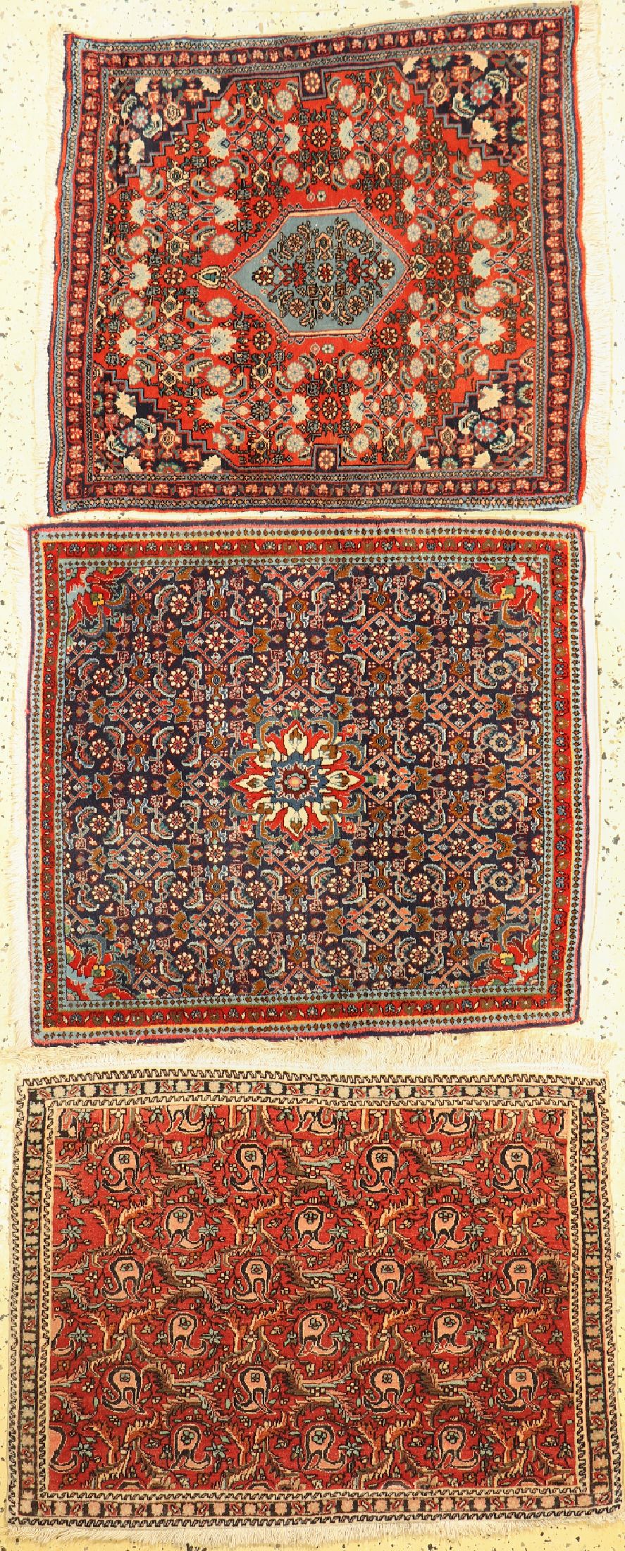 3 Bidjar Poschti, Persien, um 1940/1960, Wolle auf Baumwolle, ca. 82 x 75 cm, EHZ: 2