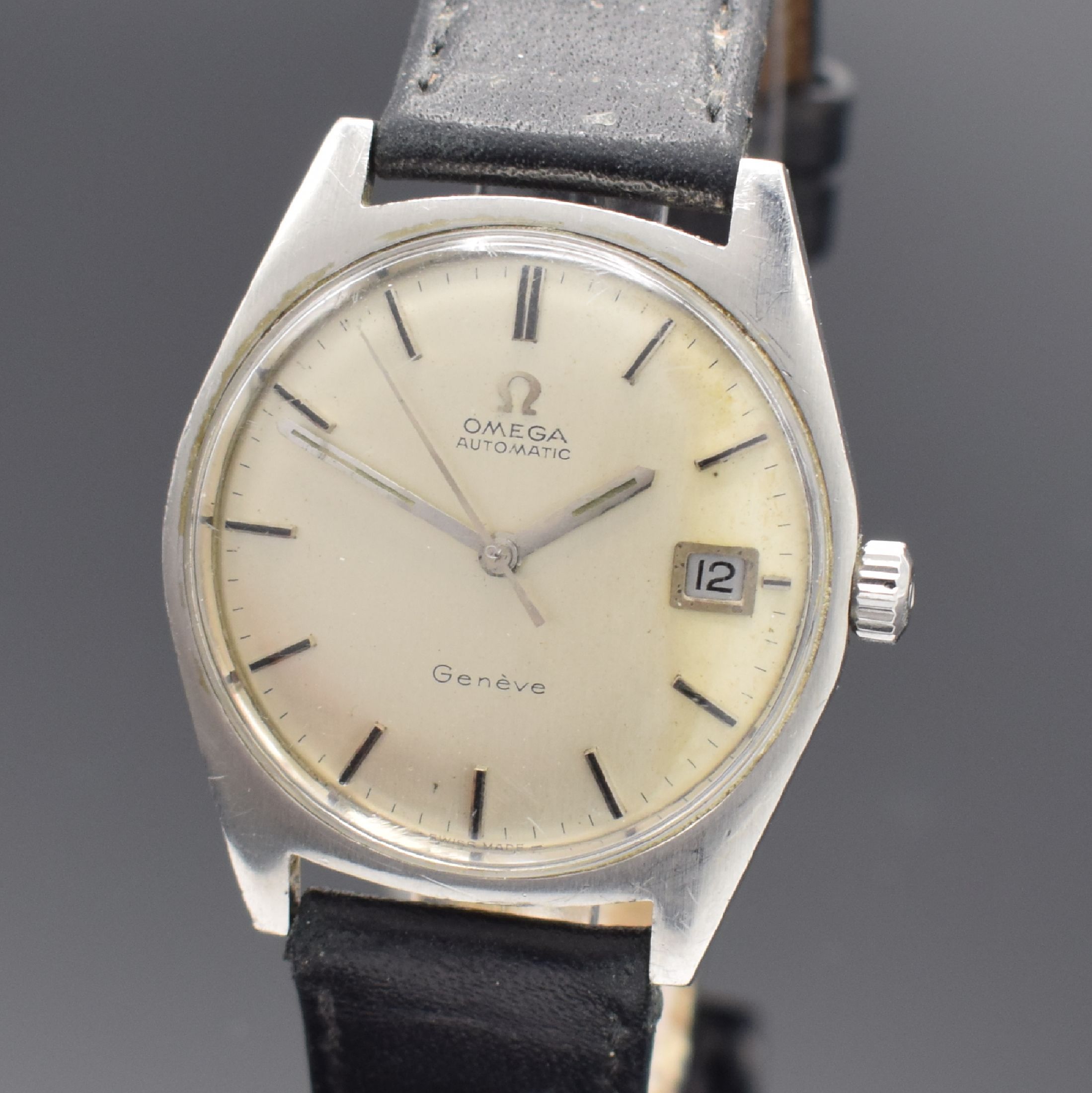 Detail a: OMEGA Geneve Herrenarmbanduhr in Stahl Referenz 166.041, Schweiz um 1969, Automatik, verschr. Geh., orig. Glas und Krone, silb. Zifferbl. pat., silb. ...