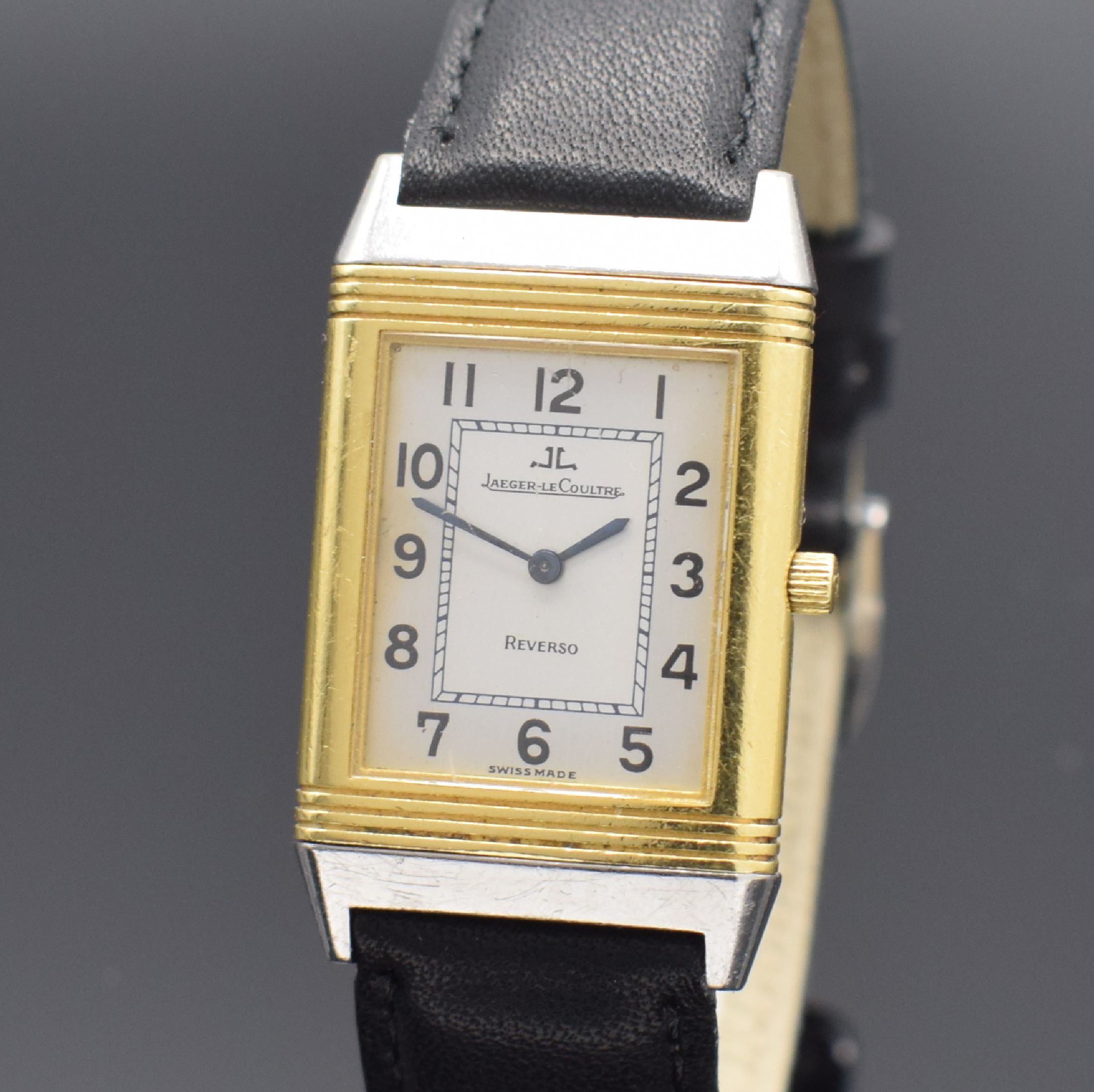 Detail a: Jaeger-LeCoultre Armbanduhr Reverso Classique Referenz 250.5.86, Handaufzug, Schweiz um 2000, um 180 Grad drehbares Wendegeh. in Edelstahl/Gold inkl. ...
