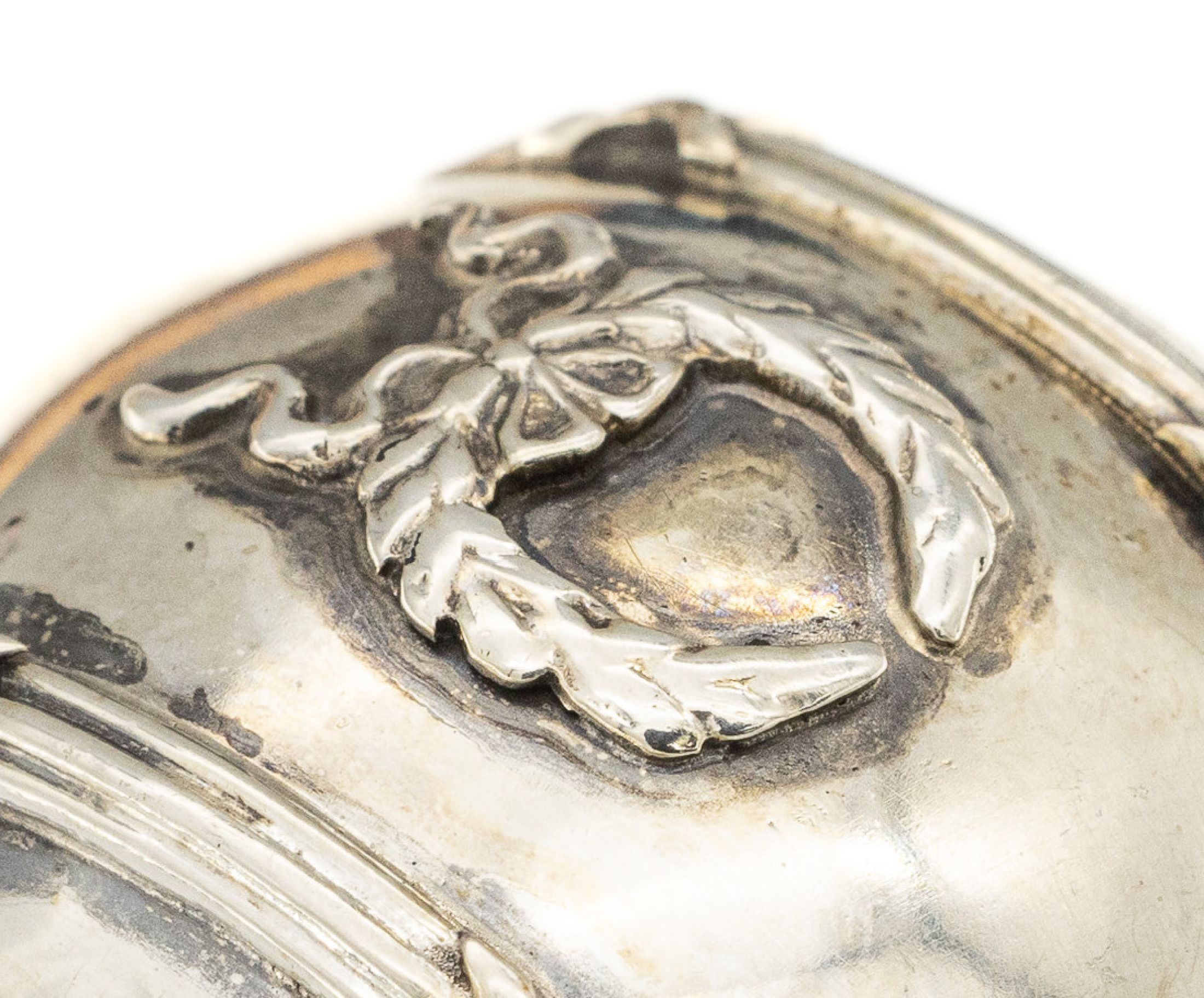 Detail a: 925er Silber Jugendstil Stockgriff, mit Gravur eines Lorbeerkranz, pol., ca. 5 cm