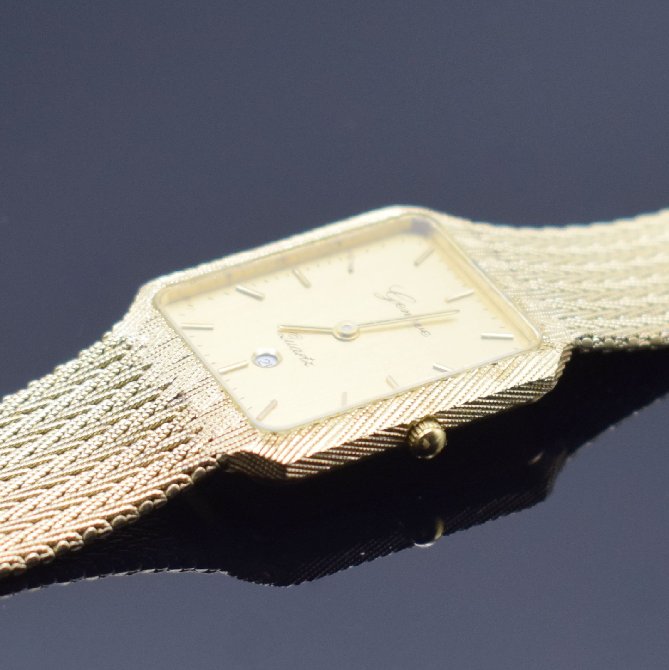 Detail c: GENEVE Armbanduhr in GG 585/000, Schweiz um 1980, quarz, 2-teil. Gehäuse, Boden aufgedr., Milanaiseband, gold. Zifferbl. m. aufges. Std.-Ind., gold. ...