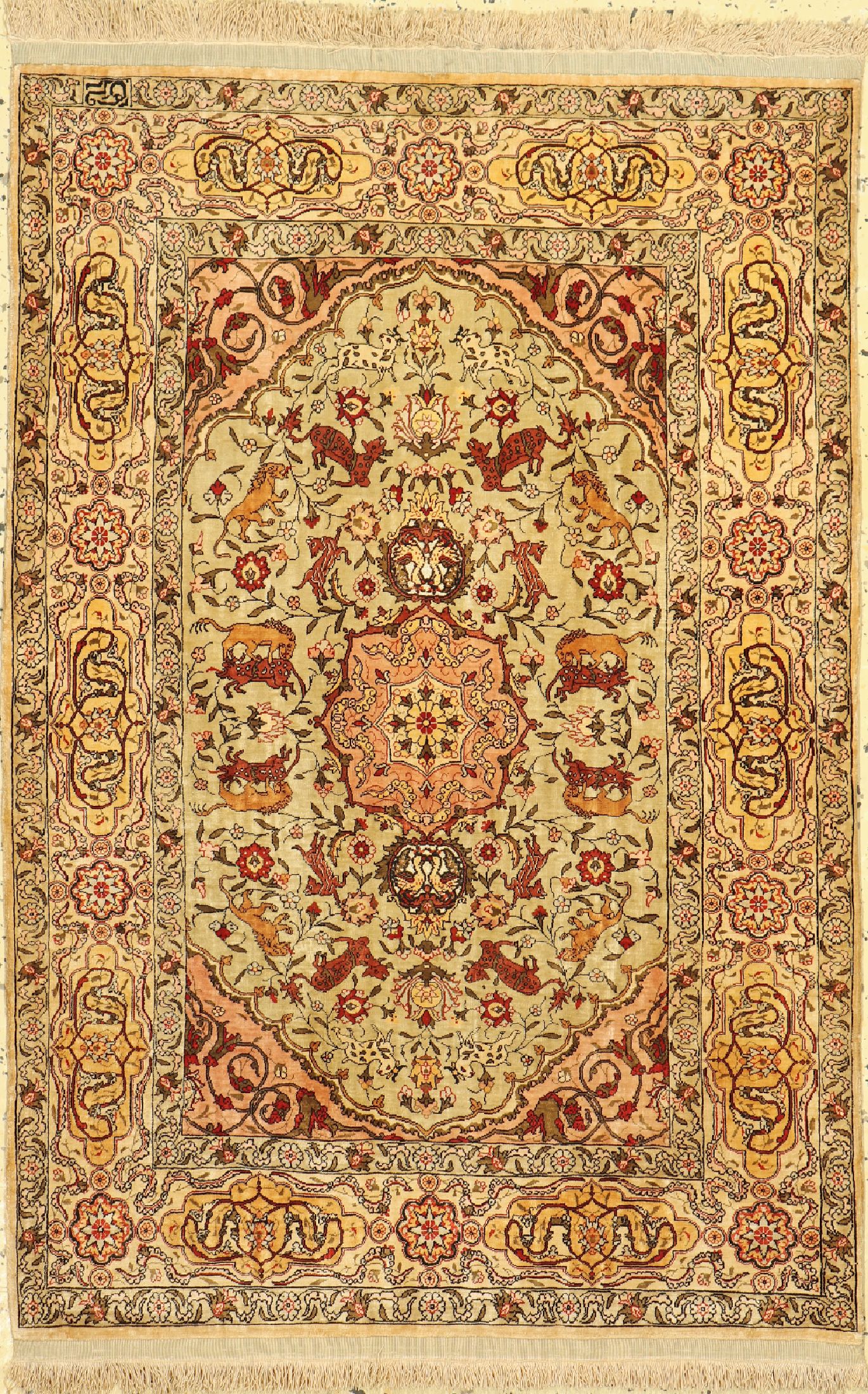 Hereke Seide fein, signiert, Türkei, um 1950, reine Naturseide, ca. 110 x 75 cm, ca. 1,0 Mio. Kn/qm, (Metallbroschiert), EHZ: 1-2