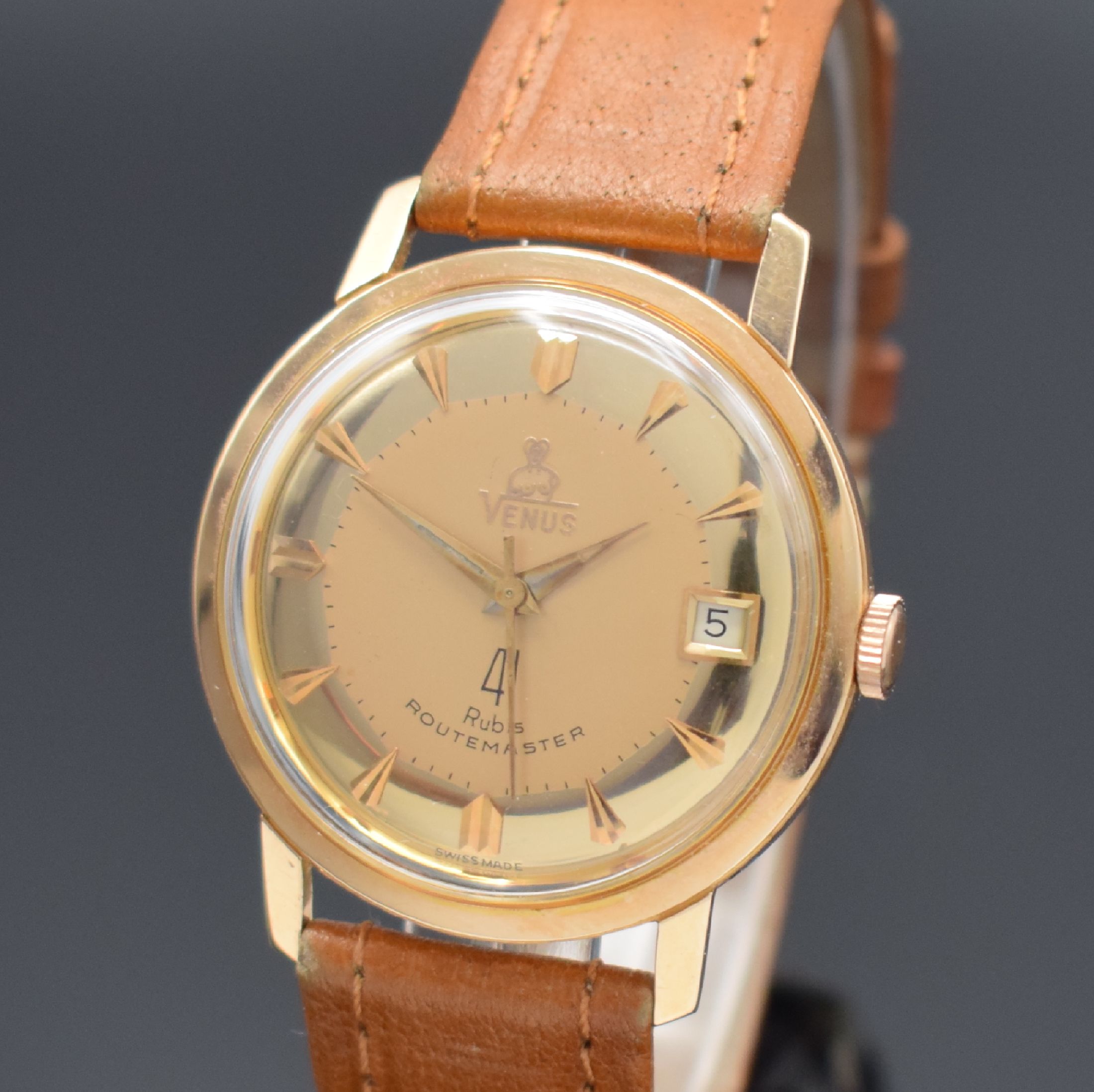 Detail a: VENUS Herrenarmbanduhr in RG 750/000, Schweiz um 1960, Automatik, 2-tlg. Geh., Boden verschr., aufwendiges gold. Duoton-Zifferbl.,aufges. gold. ...