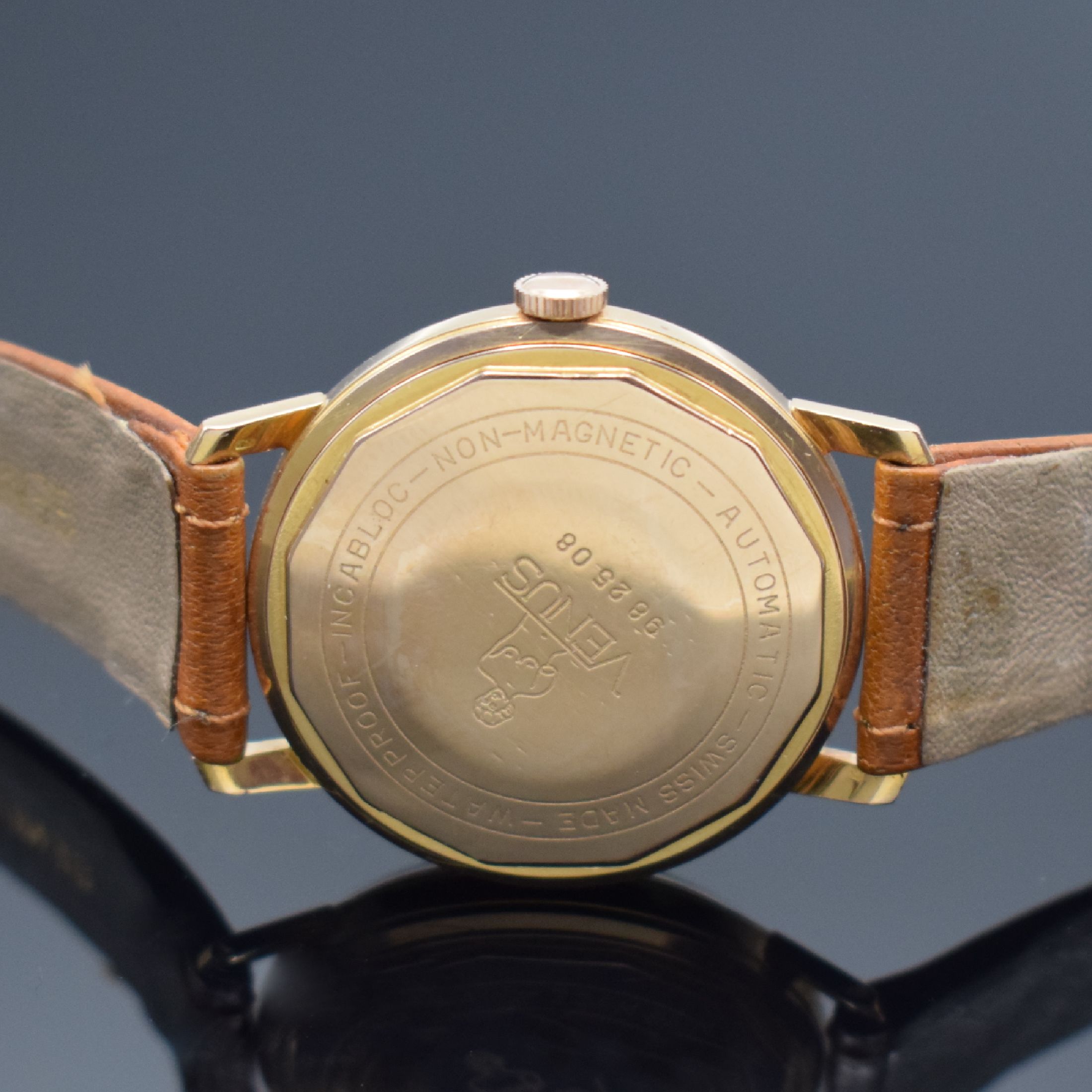 Detail c: VENUS Herrenarmbanduhr in RG 750/000, Schweiz um 1960, Automatik, 2-tlg. Geh., Boden verschr., aufwendiges gold. Duoton-Zifferbl.,aufges. gold. ...