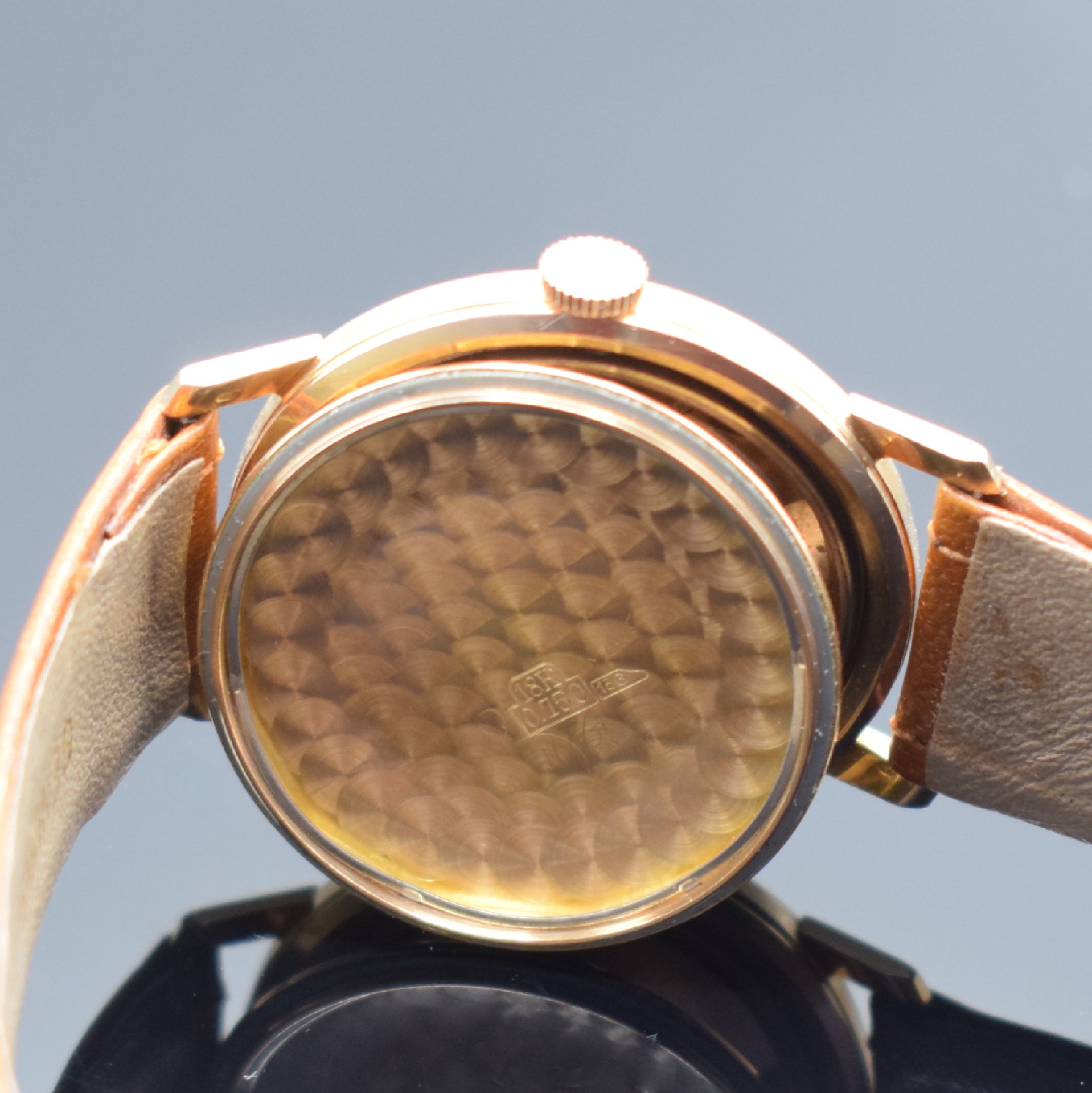 Detail f: VENUS Herrenarmbanduhr in RG 750/000, Schweiz um 1960, Automatik, 2-tlg. Geh., Boden verschr., aufwendiges gold. Duoton-Zifferbl.,aufges. gold. ...