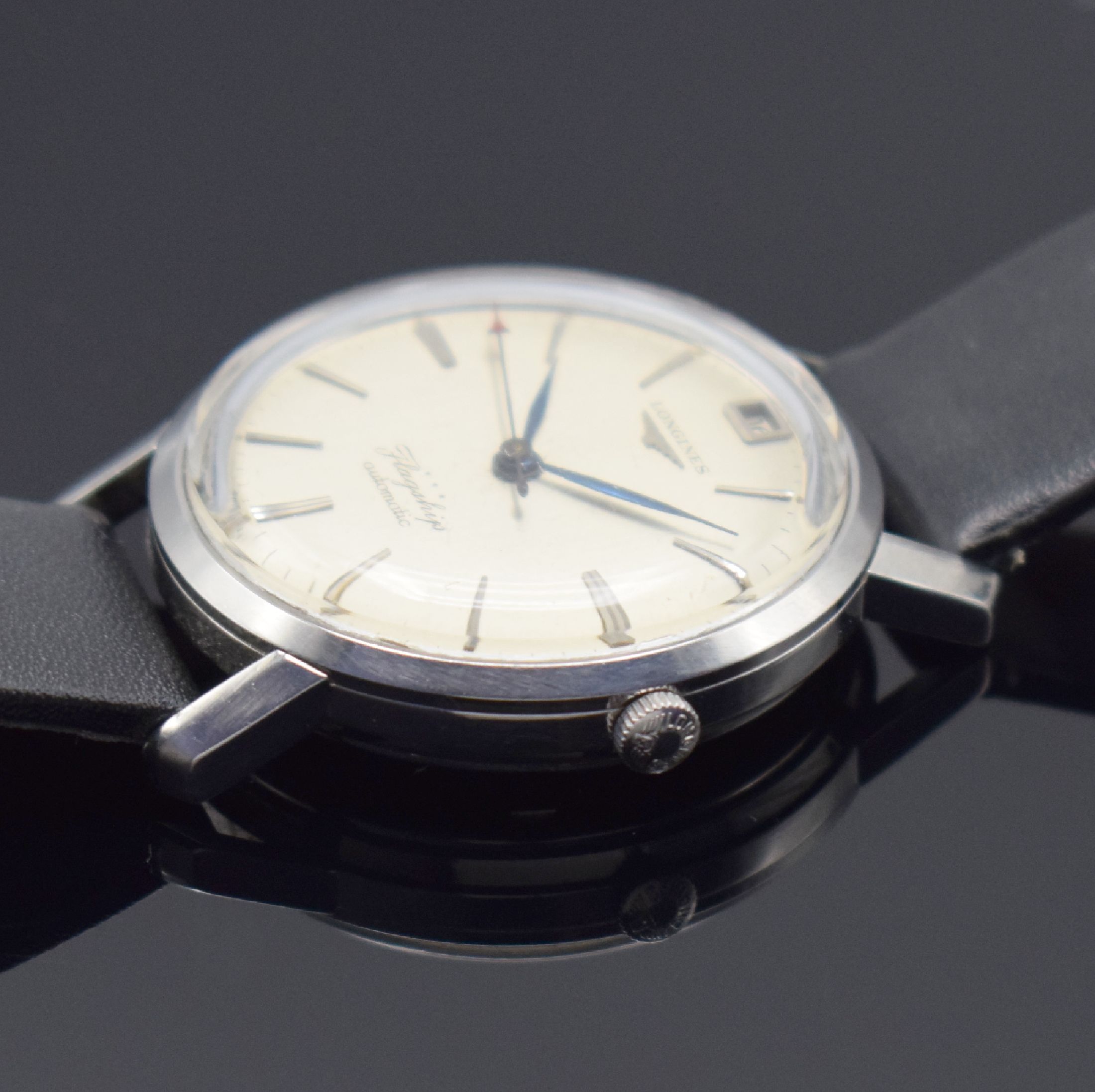Detail b: LONGINES Flagship Herrenarmbanduhr in Stahl, Schweiz um 1962, Automatik, verschr. Geh., Boden m. Goldplakette, orig. Krone, silb. Zifferbl., aufges. ...