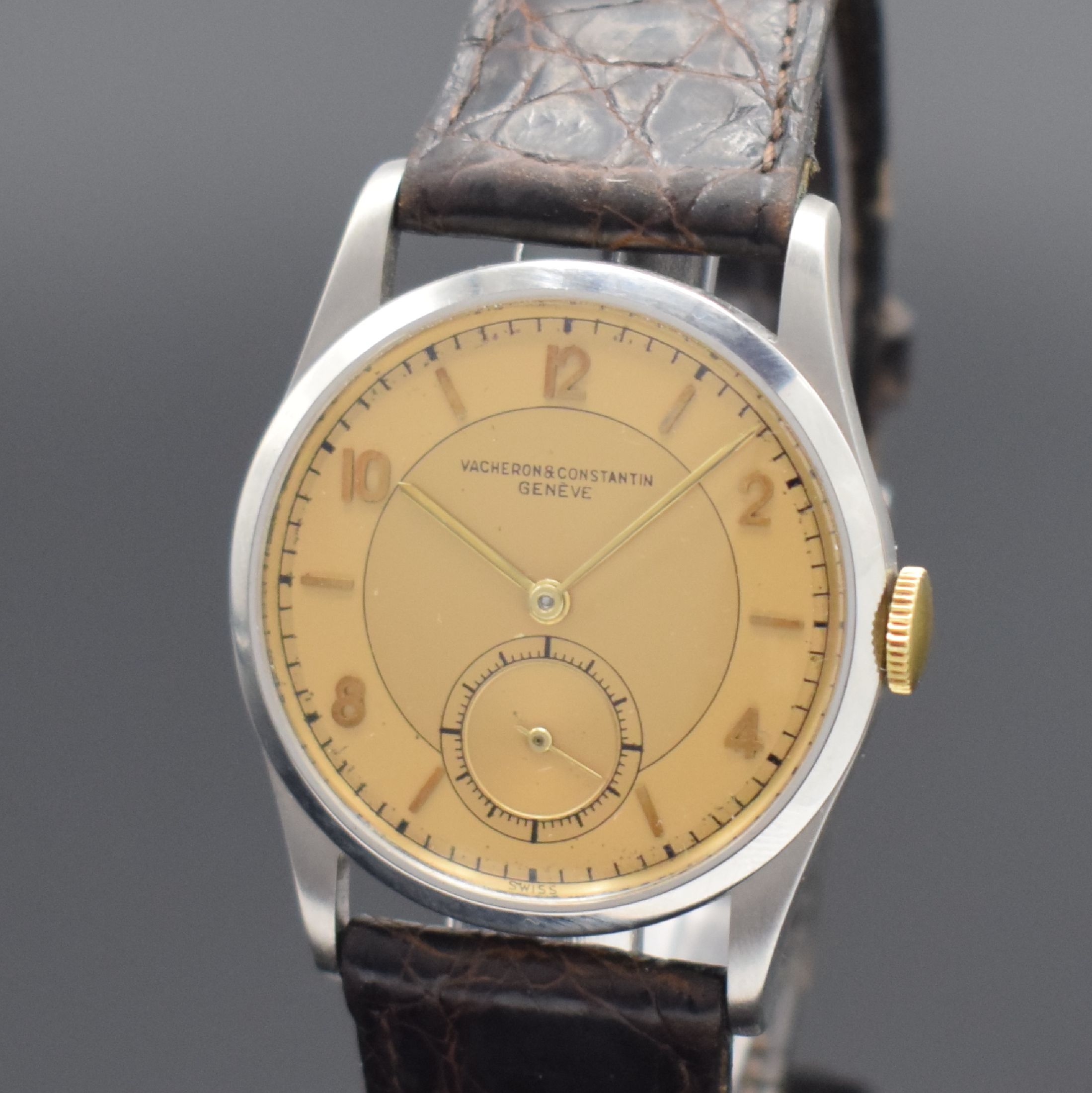 Detail a: VACHERON & CONSTANTIN seltene Herrenarmbanduhr in Stahl, Schweiz um 1945, Handaufzug, 3- teil. Geh., Boden und Glasrand aufgedr., orig. gold. ...