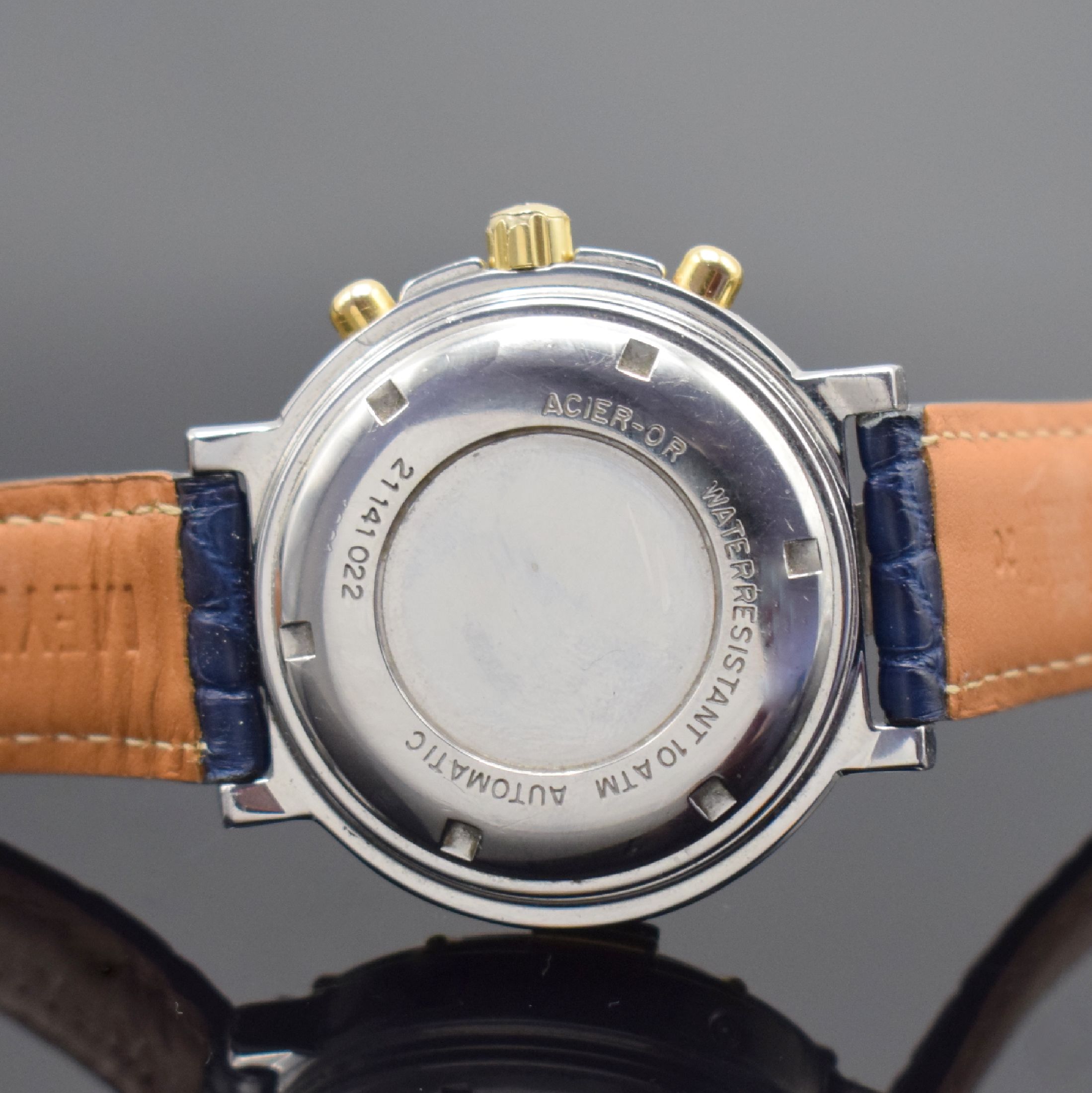 Detail c: LUCIEN ROCHAT Herrenchronograph mit Voll- Kalender in Stahl, Schweiz um 1990, Automatik, Geh. m. eins. drehb. Lunette, einges. Gold-Indexe, Boden u. ...