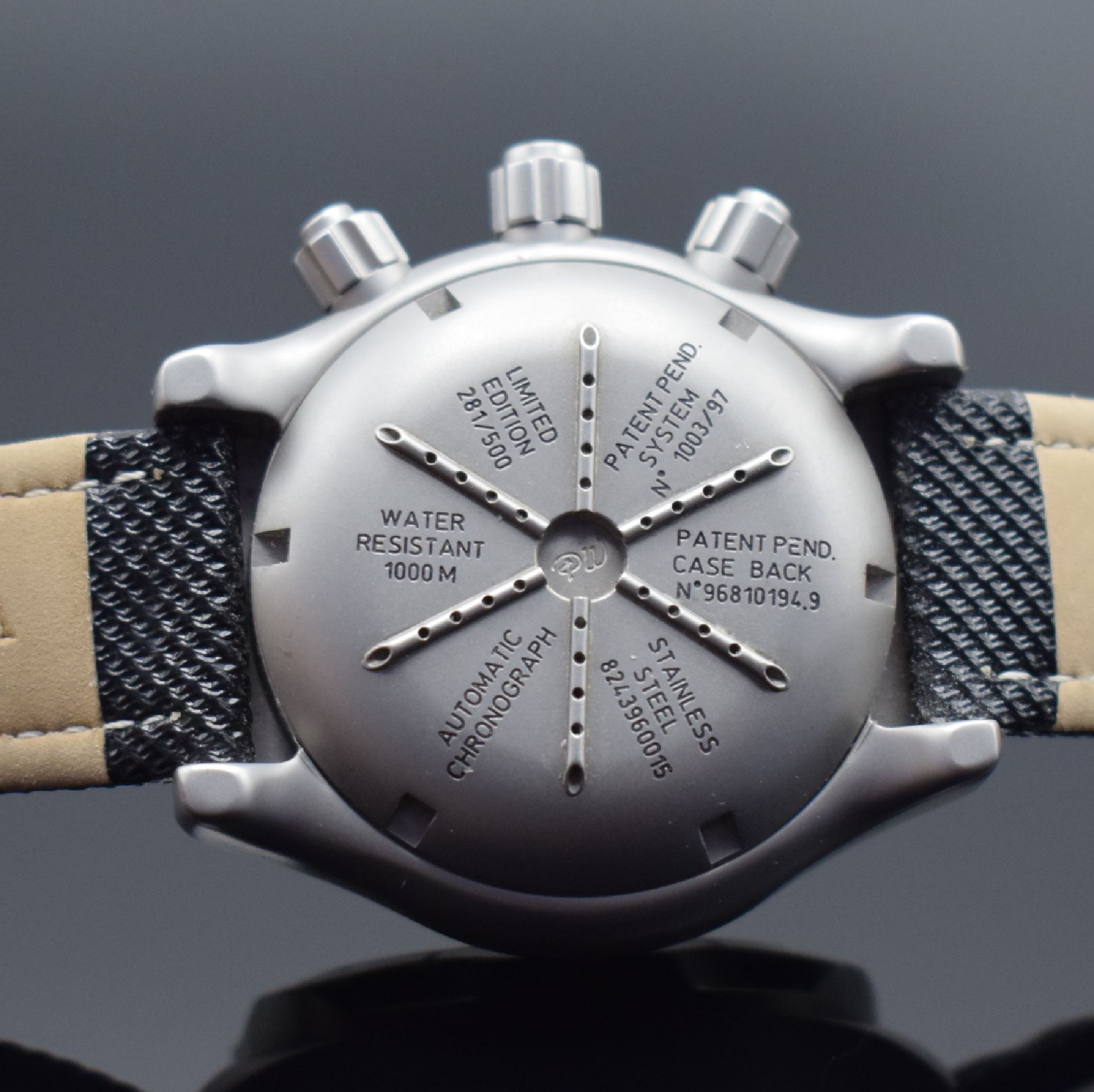 Detail c: PHILIP WATCH Teknodiver auf 500 Stück limitierter Taucher-Chronograph in Stahl, Schweiz um 2000, Automatik, massives mattiertes Geh., Boden, Krone ...