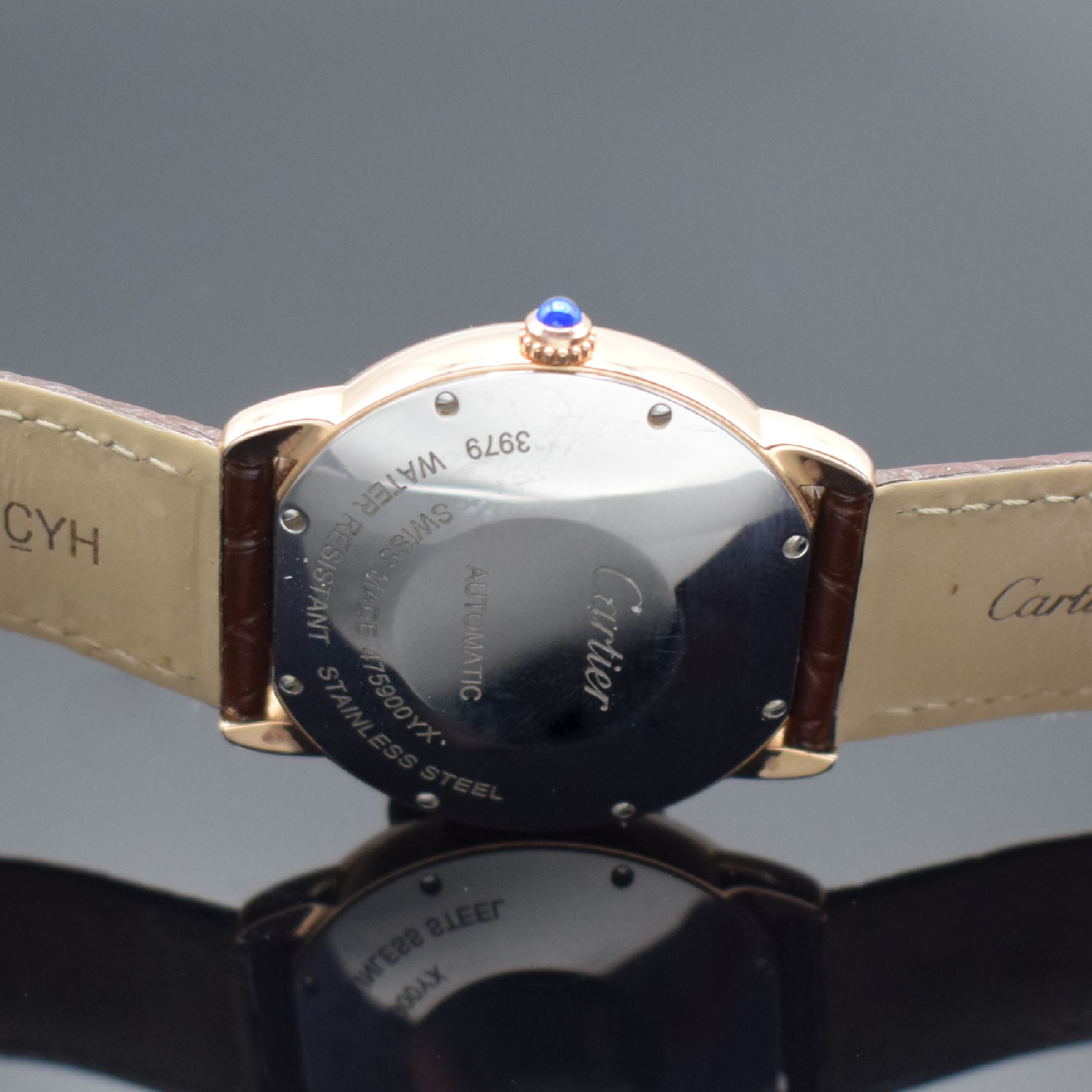 Detail d: CARTIER Armbanduhr Ronde Solo in Roségold 750/000 Referenz W2RN0008, Automatik, Edelstahlboden 8-fach verschr., orig. Lederband m. orig. Roségold ...