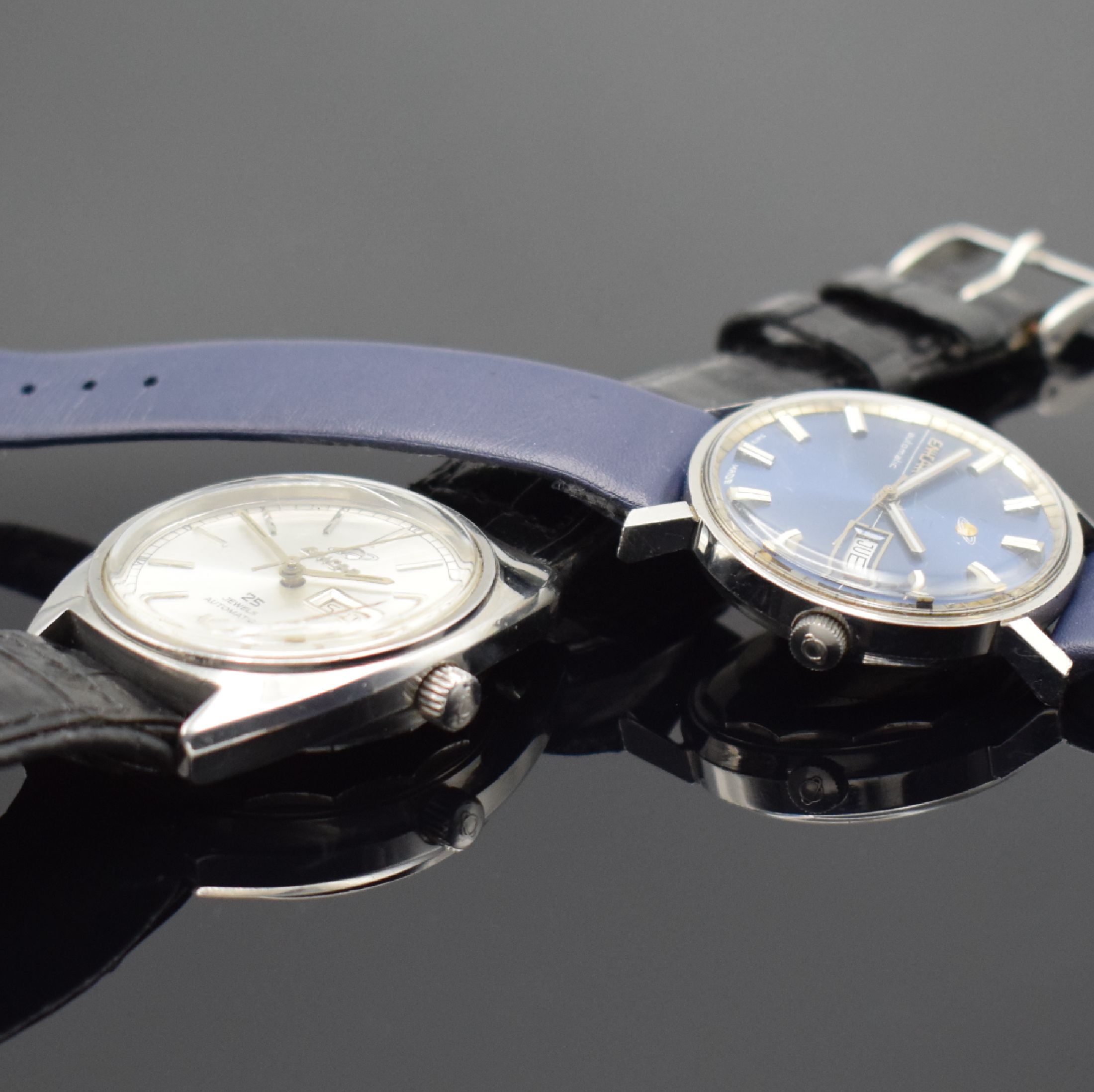 Detail a: Konvolut: 2 Enicar Armbanduhren, beide Automatik, Schweiz 1970er Jahre, Ref. 197-03- 01 und 2167-51-29, Edelstahlgeh., Böden verschr., 1 x blaues ...