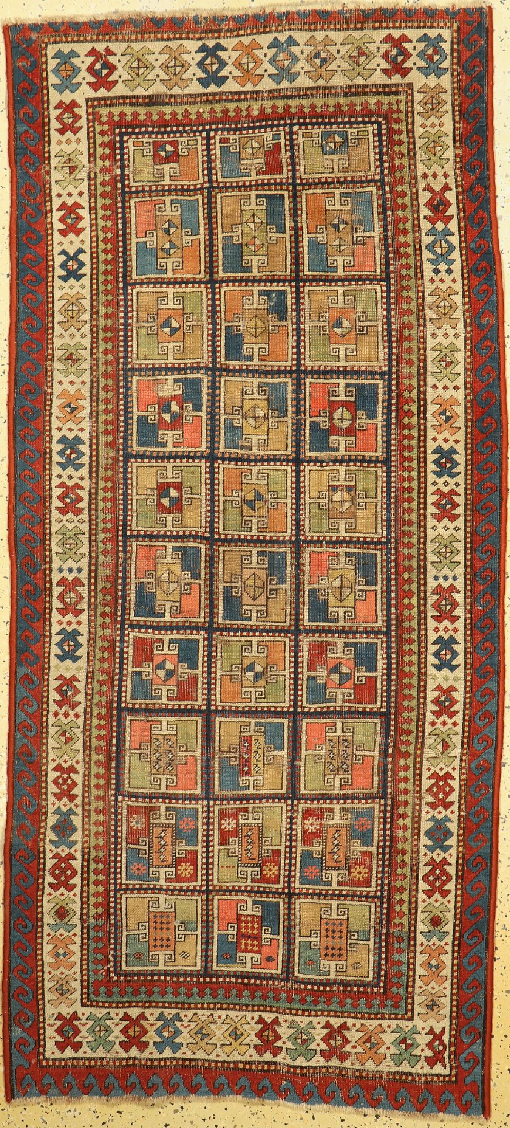 Kazak antik, Kaukasus, 19.Jhd, Wolle auf Wolle, ca. 224 x 102 cm, EHZ: 3