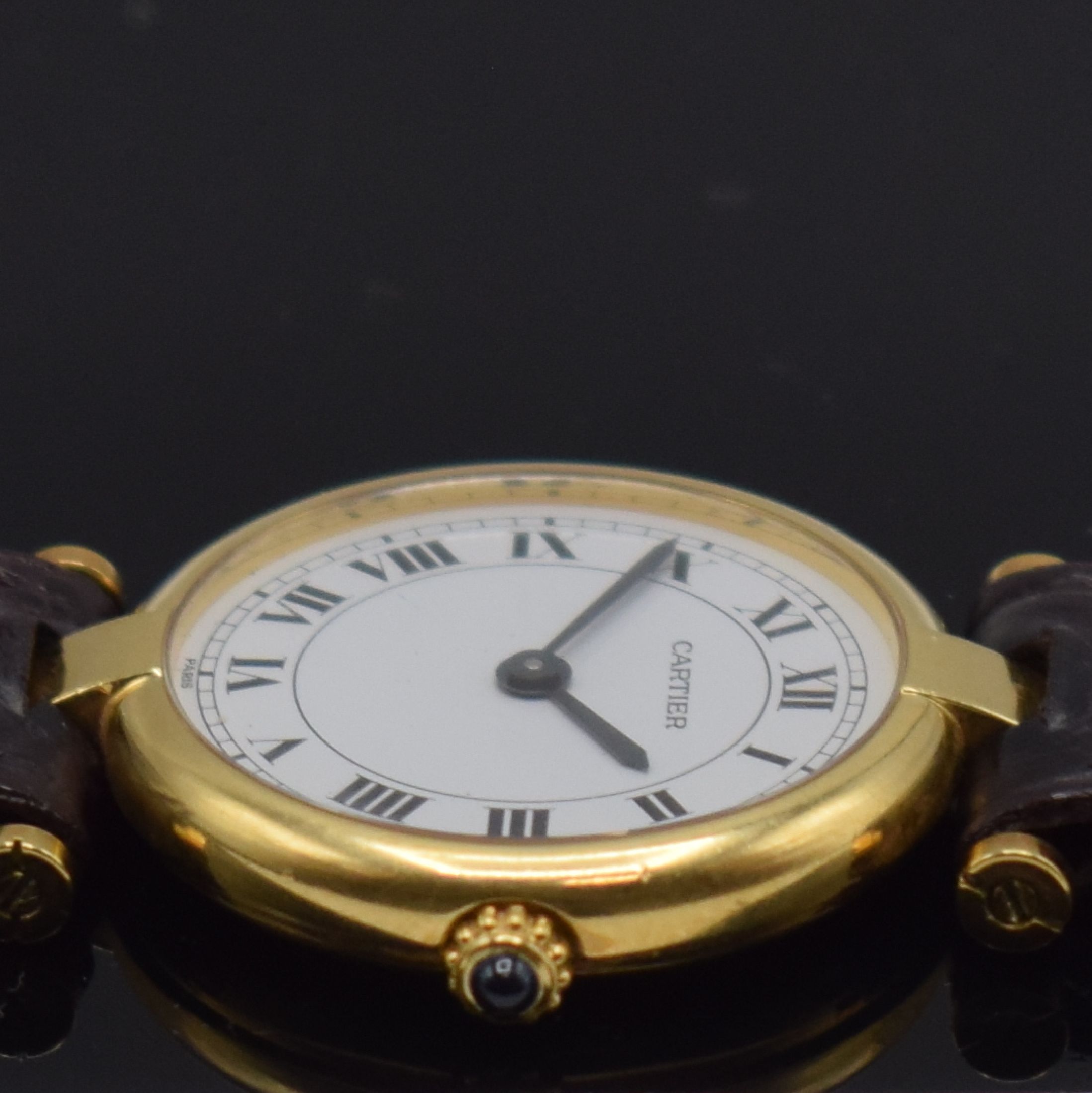 Detail c: CARTIER Vendome Damenarmbanduhr in GG 750/000, Schweiz um 1990, quarz, 2-teil. Geh., Boden 2-fach verschr., weißes Zifferbl. m. röm. Zahlen, ...
