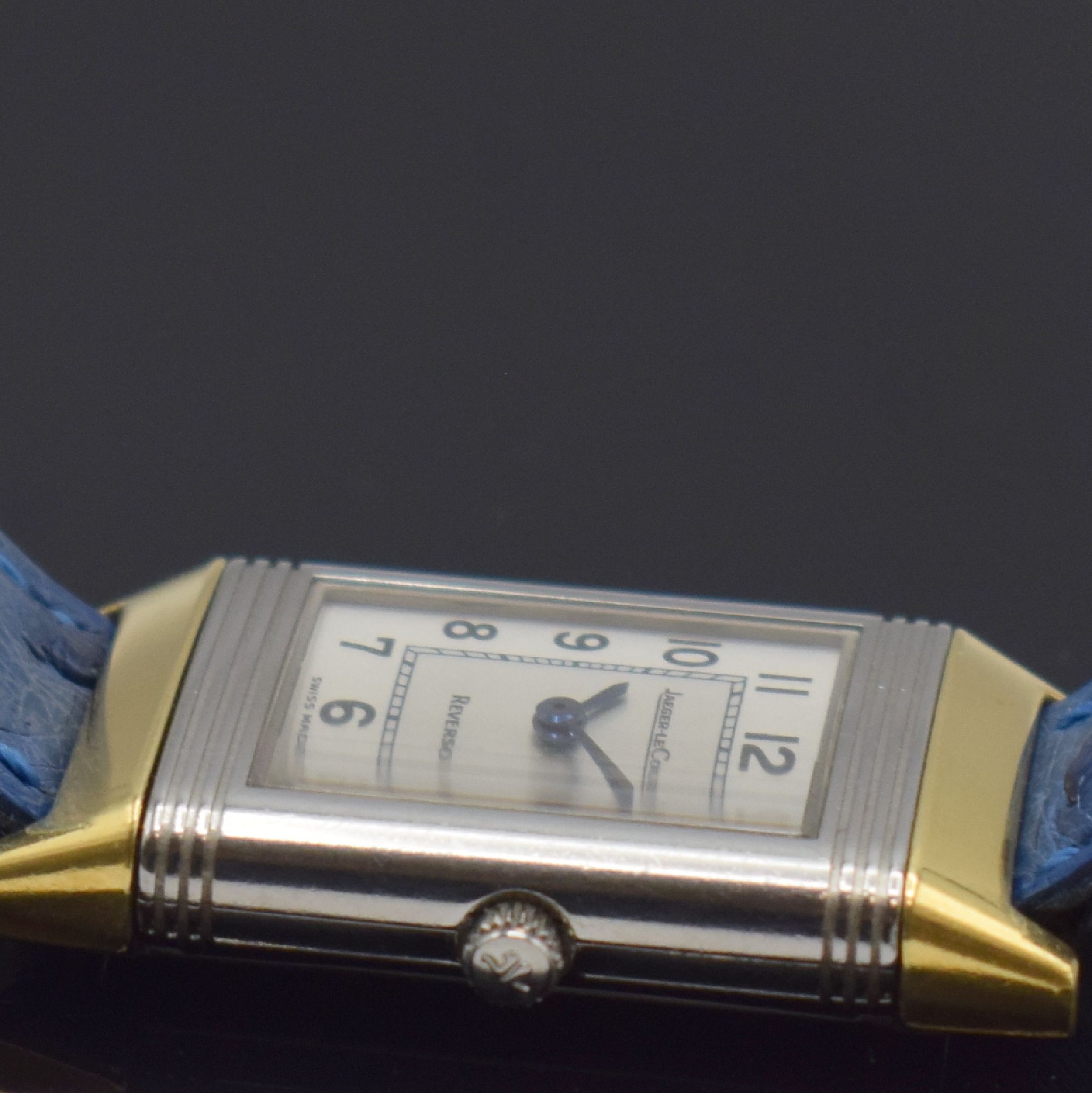 Detail d: Jaeger-LeCoultre Reverso Damenarmbanduhr in Edelstahl und Gold Referenz 261.5.08, Schweiz um 2000, quarz, drehbares Wendegehäuse, silb. ...