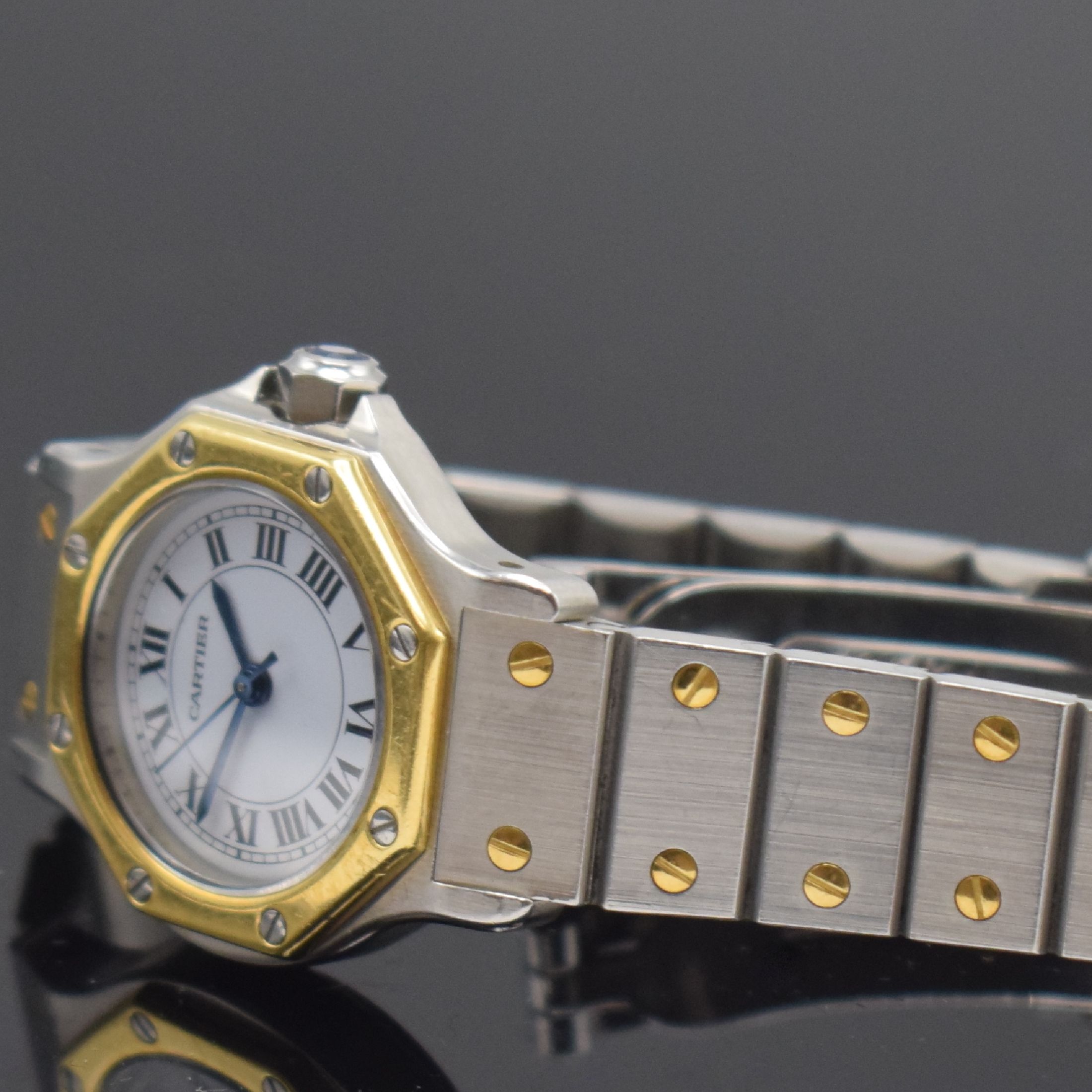 Detail b: CARTIER Santos Damenarmbanduhr, Schweiz um 1985, Automatik, Edelstahl/Gold kombiniert inkl. Gliederband m. Faltschl., Monocoque- Geh., Lünette ...