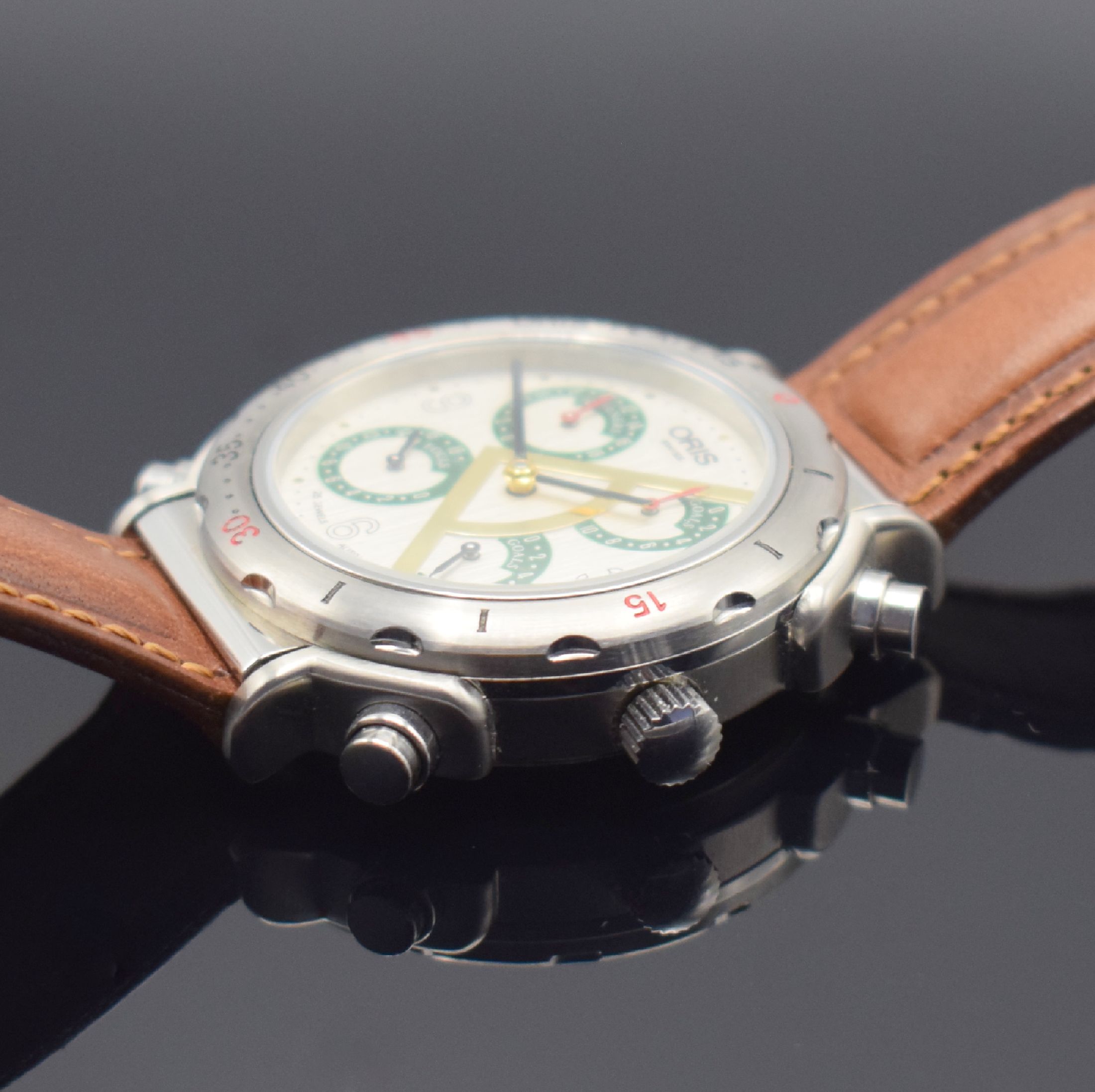 Detail b: ORIS Players Herrenarmbanduhr, Automatik, Schweiz um 2000, zum festhalten sportlicher Ergebnisse (z. B. Golf), Edelstahlgeh. z. T. mattiert, Boden ...