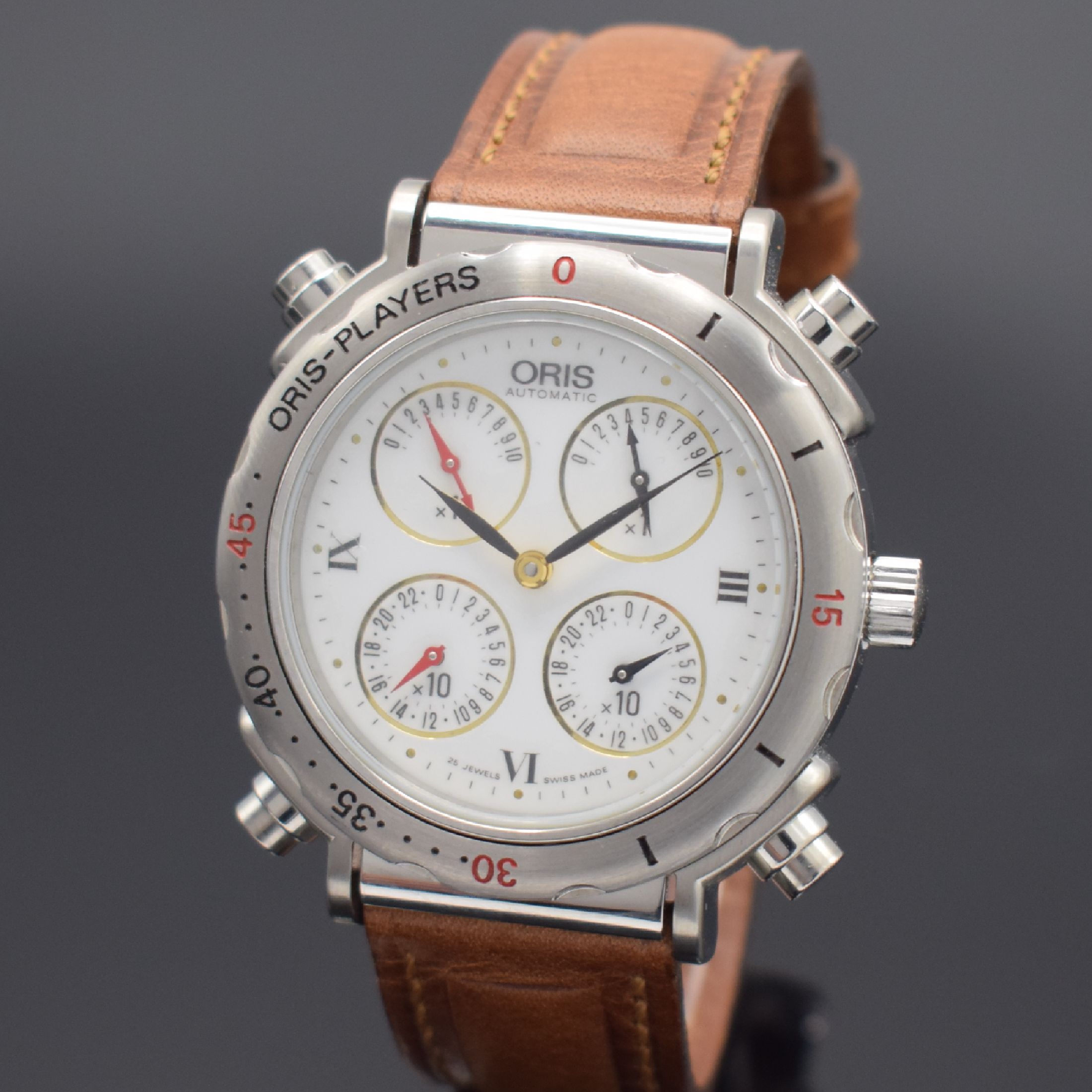 Detail a: ORIS Players Herrenarmbanduhr, Automatik, Schweiz um 2000, zum festhalten sportlicher Ergebnisse (z. B. Golf), Edelstahlgeh. z. T. mattiert, Boden ...