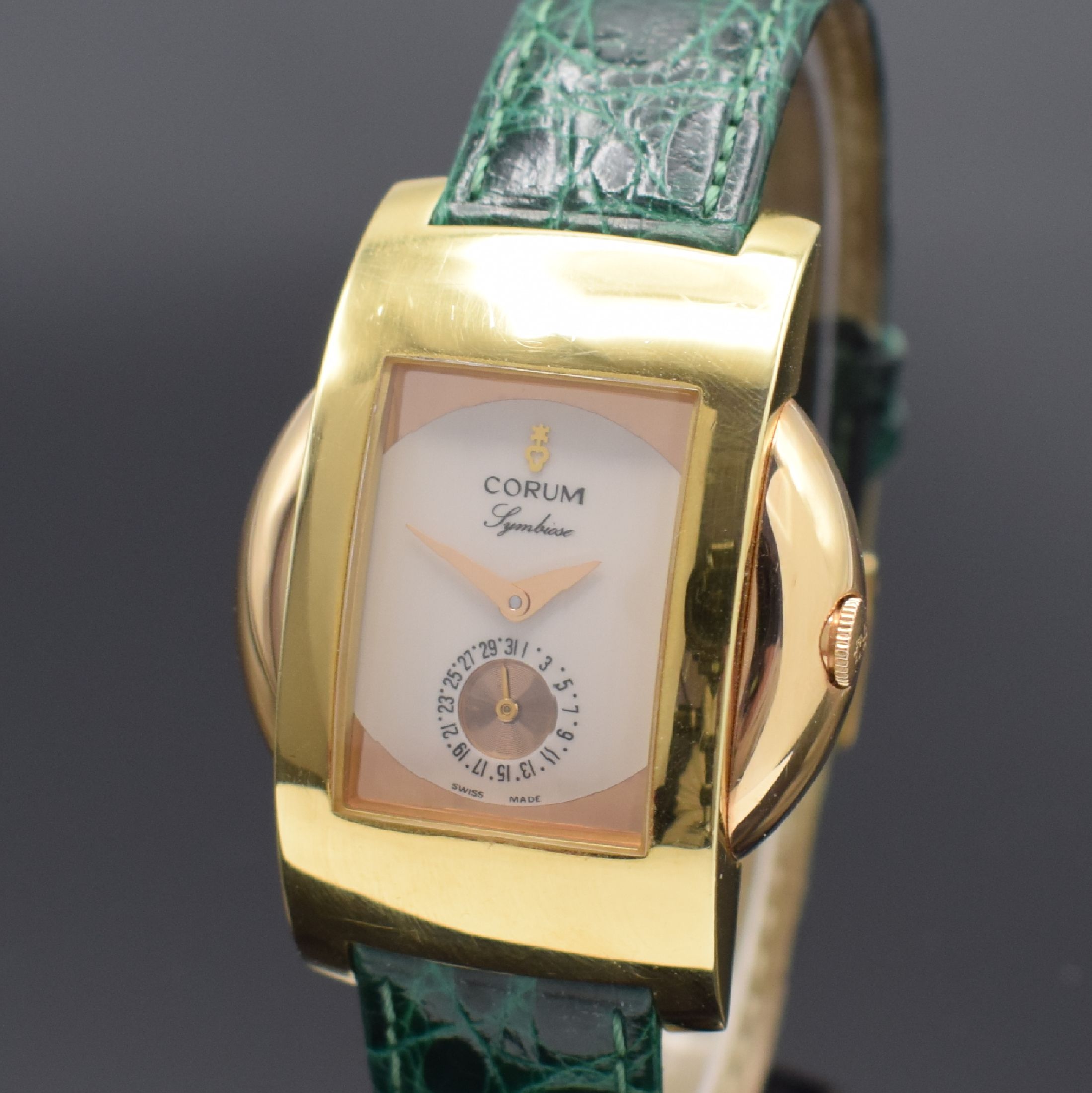 Detail a: CORUM feine und seltene Herrenarmbanduhr Modell Symbiose Design von R. Ventrella in GG/RG 750/000 Referenz 78.120.54, Automatik, Schweiz um 1997, ...