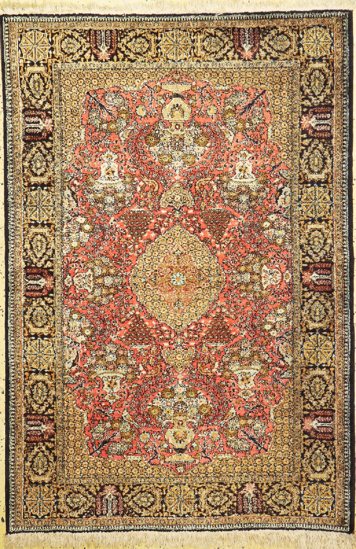 Ghom Seide, Persien, ca. 40 Jahre, reine Naturseide, ca. 165 x 113 cm, EHZ: 2, verfärbt