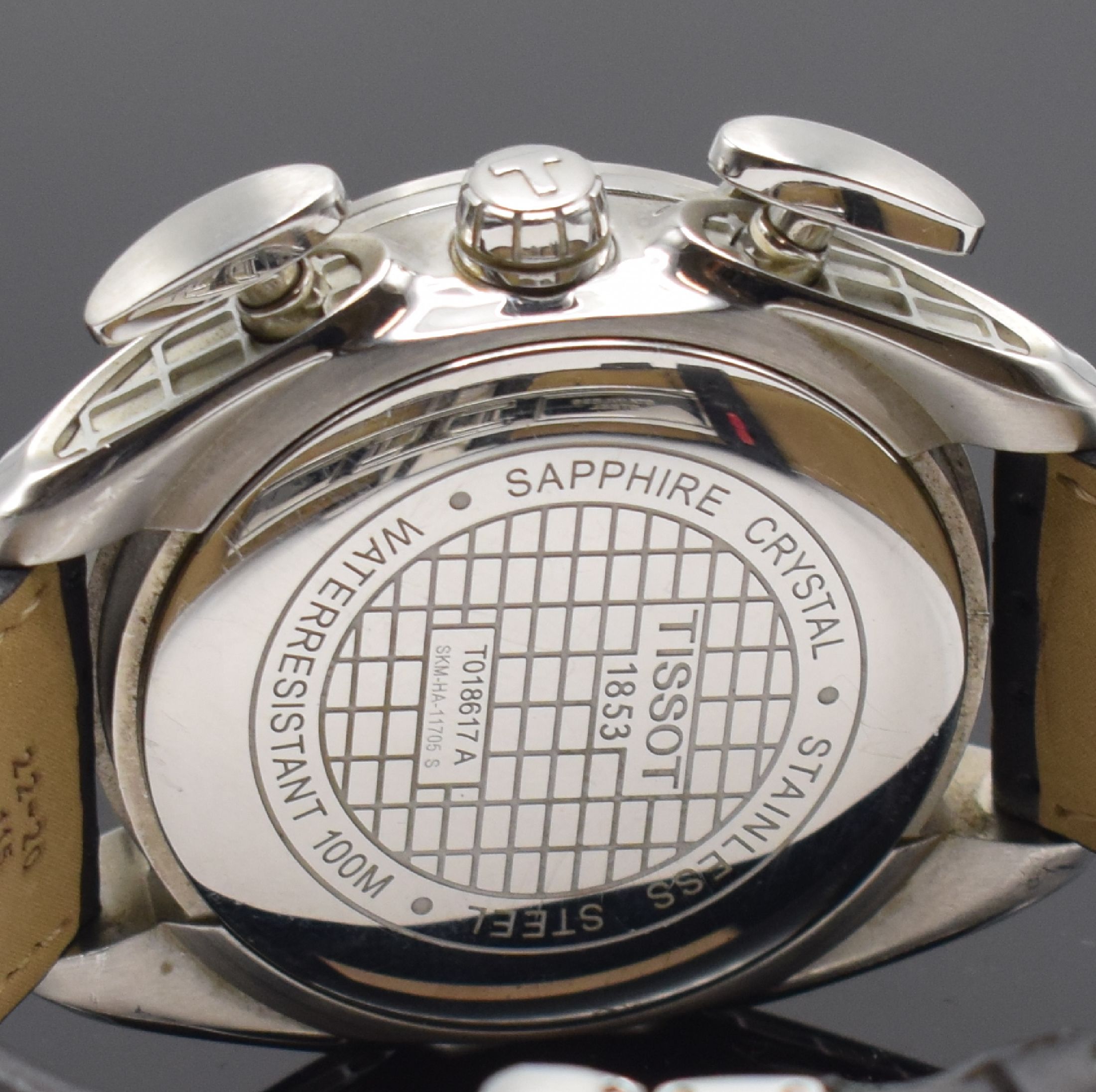 Detail c: TISSOT T-Sport Racing Herrenarmbanduhr mit Chronograph, Schweiz um 2010, quarz, großes Edelstahlgeh., Boden aufgedr., orig. Lederband m. orig. ...