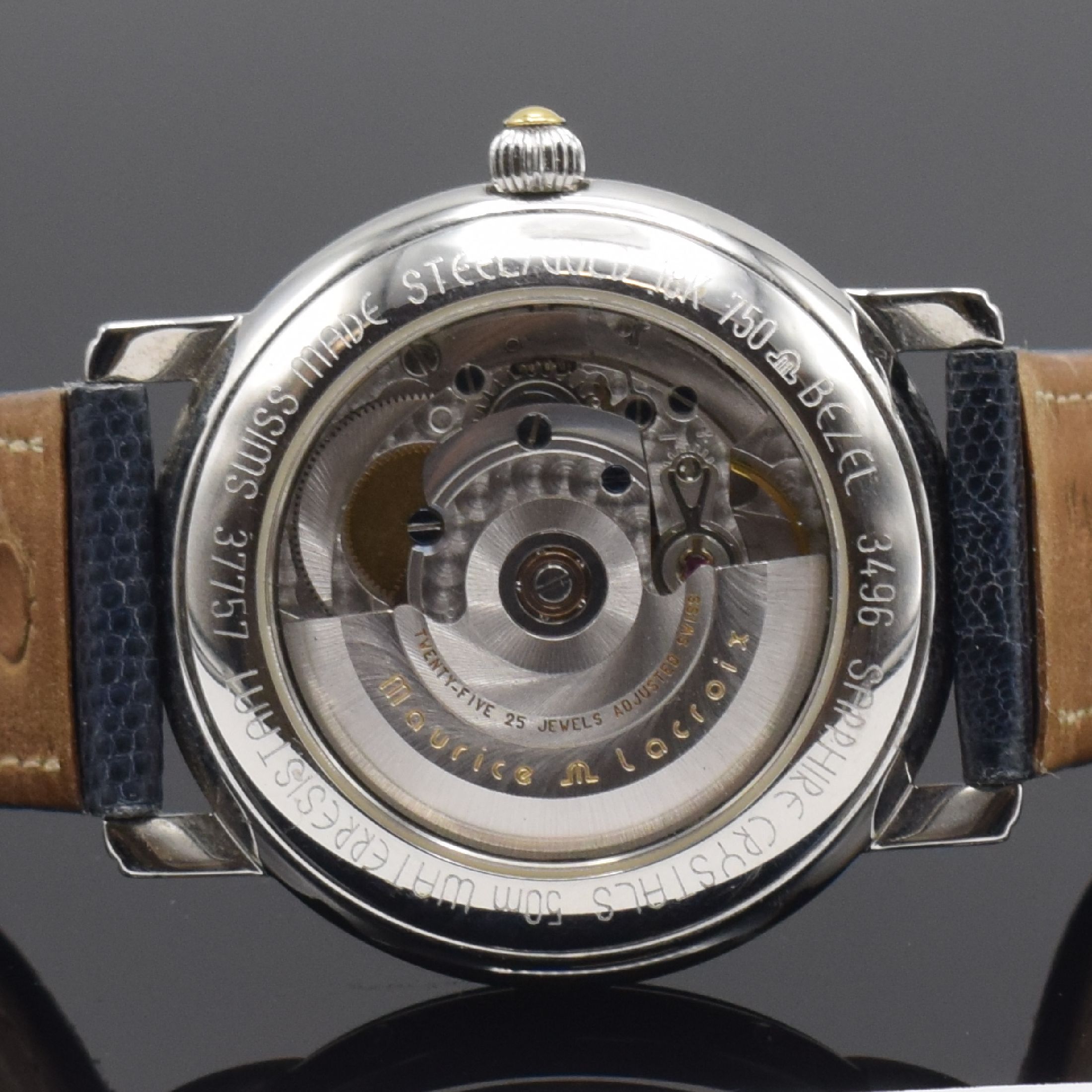 Detail c: MAURICE LACROIX Herrenarmbanduhr mit Vollkalender Referenz 3496, Schweiz um 2005, Automatik, beids. vergl. Geh. in Stahl/Gold, Boden aufgedr., ...