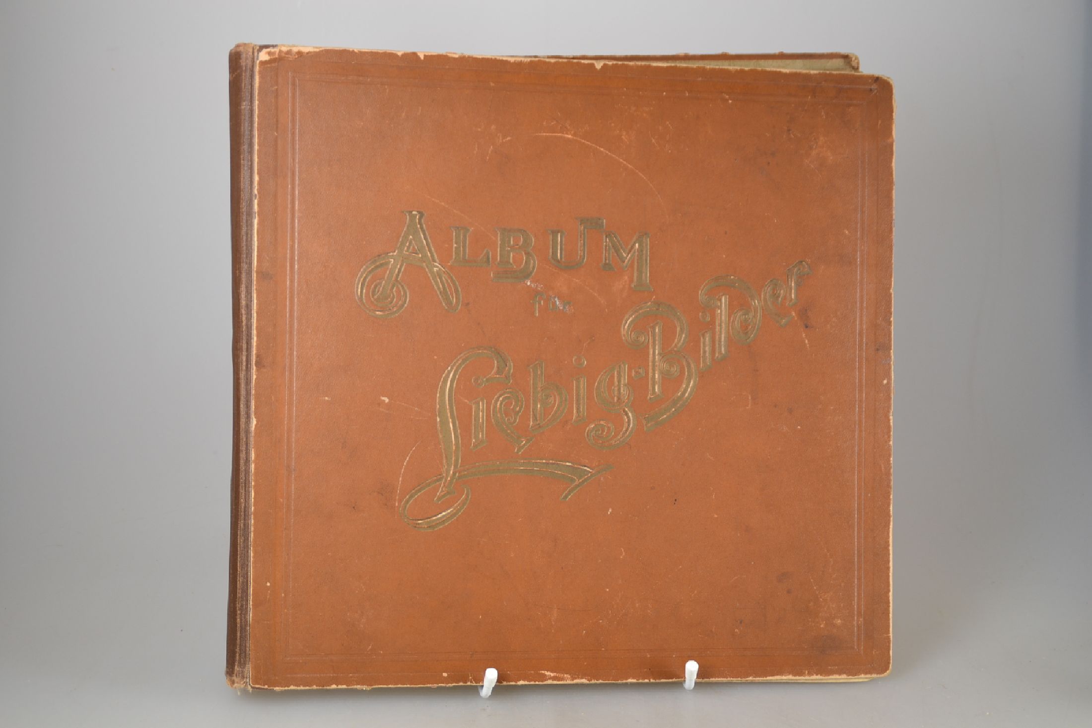 Detail a: Sammelbilder: Liebig-Bilder-Album, 1880er -1920er, Album mit 359 Sammelbildern, chromolithographiert, 30 Doppelseiten mit je einer Bilderserie zu 6 ...