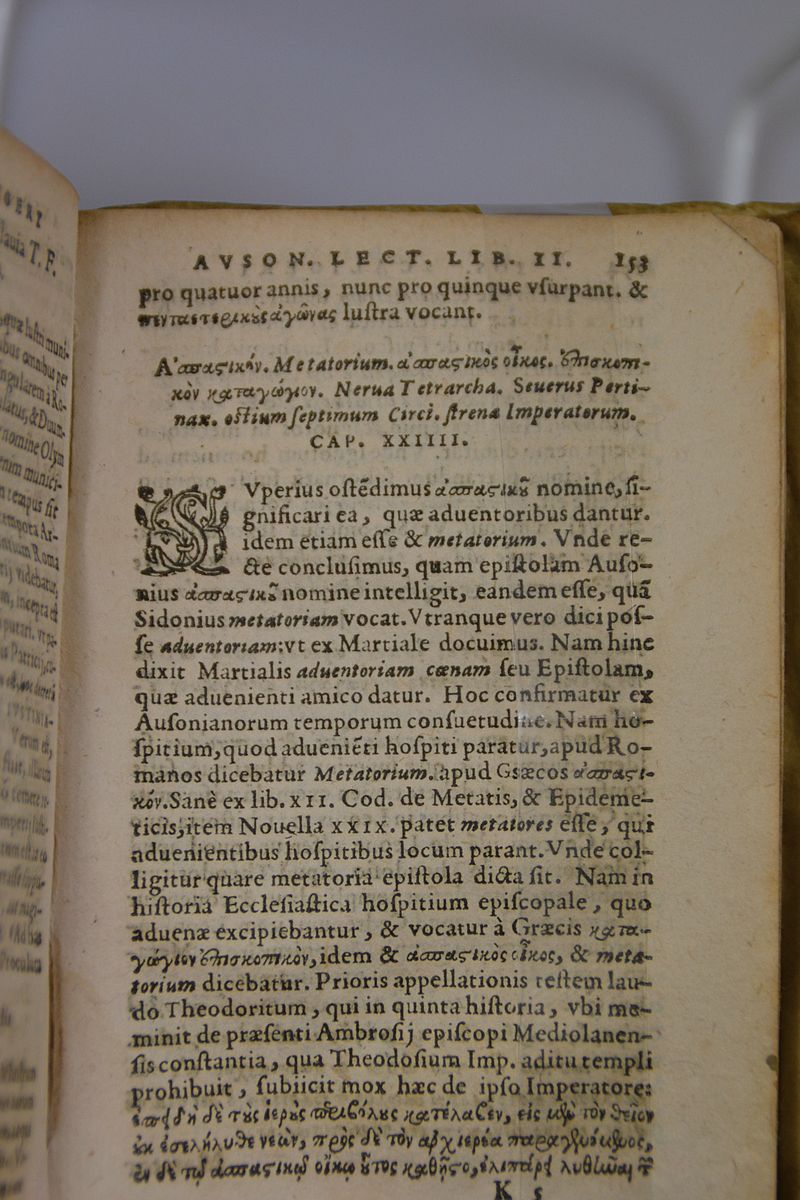 Detail b: Joseph Scaliger (1540-1609) & E. Vineto: Decimus Magnus Ausonius (um 310-393/394) Opera, Jacob Stoer (Genf) 1605, 247 S. + Index (177-180 fehlen), ...