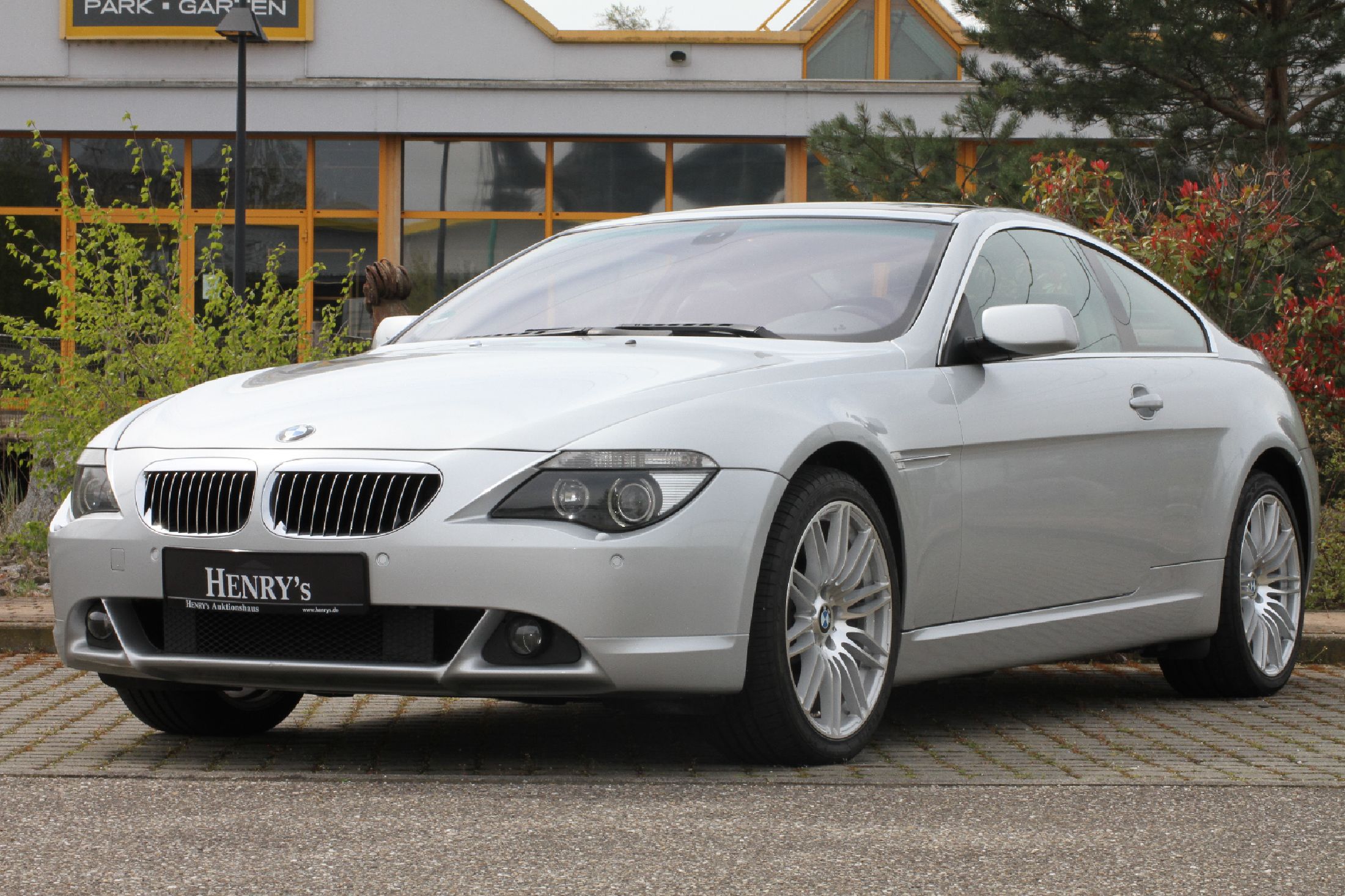 BMW 645 CI, Fahrgestellnummer: WBAEH71060B295564, EZ 12/2004, Laufleistung ca. 212.500 km abgelesen, HU 04/2024, 245 kW/333 PS, 8-Zylinder, ...