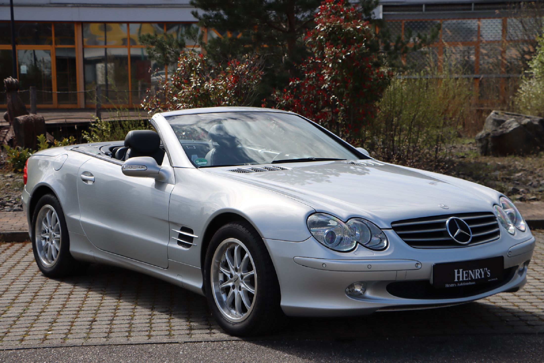 Mercedes-Benz SL 500, Fahrgestellnummer: WDB2304751F004116, EZ 11/2001, Laufleistung ca. 132.700 km abgelesen, HU 09/2024, 225 kW/305 PS, ...