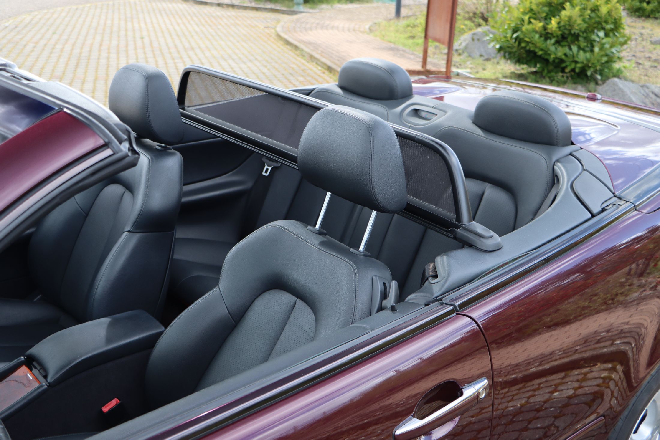 Detail e: Mercedes-Benz CLK 320 Elegance Cabriolet, Fahrgestellnummer: WDB2084651T040366, EZ 01/2000, Laufleistung ca. 102.000 km abgelesen, HU 04/2024, 160 ...