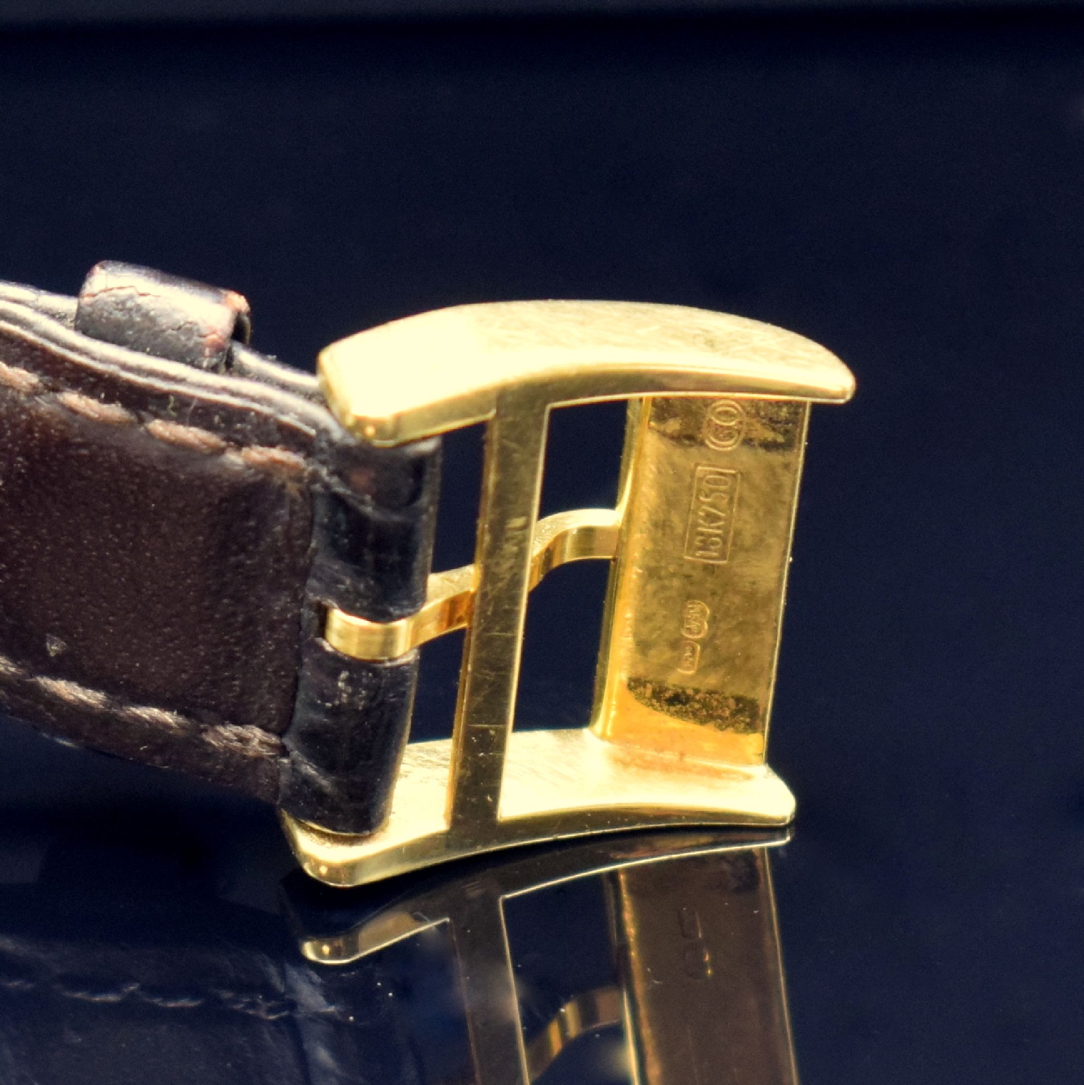 Detail e: A. LANGE & SÖHNE sehr seltene frühe Lange 1 Referenz 101.001 in GG 750/000, Deutschland um 1995, Handaufzug, 6-fach verschr. Geh., noch massiver ...