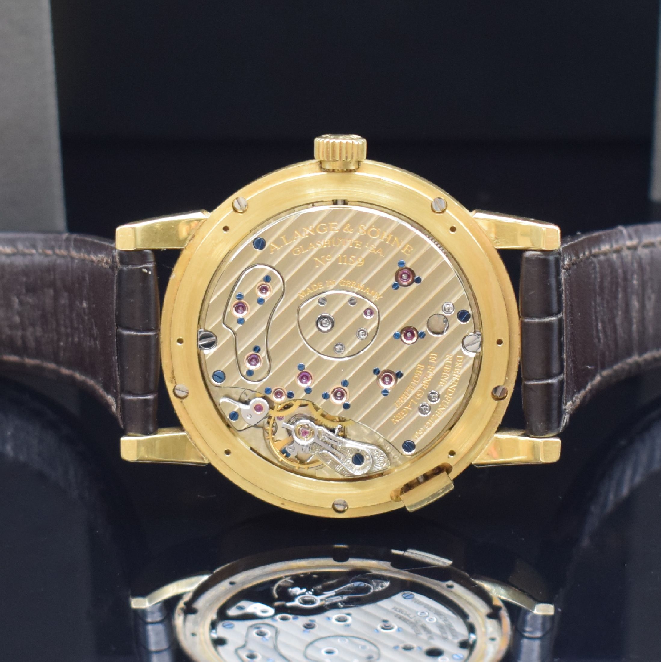 Detail i: A. LANGE & SÖHNE sehr seltene frühe Lange 1 Referenz 101.001 in GG 750/000, Deutschland um 1995, Handaufzug, 6-fach verschr. Geh., noch massiver ...