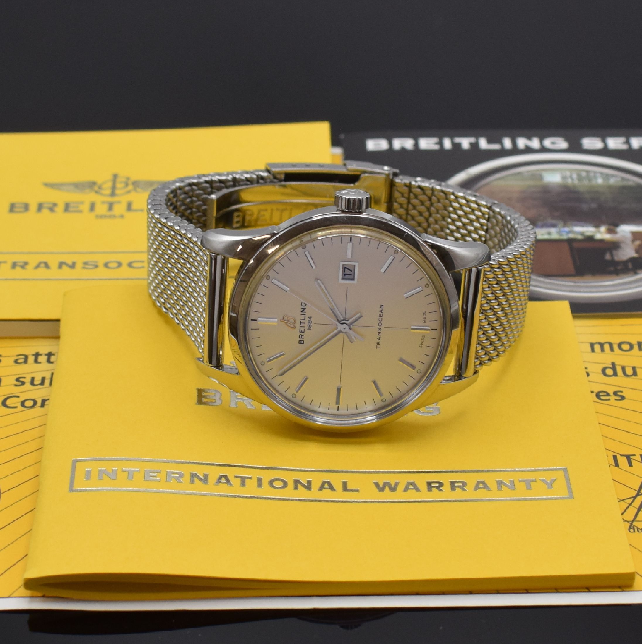 Detail e: BREITLING Transocean Herrenarmbanduhr in Stahl Referenz A10360, Schweiz lt. orig. Papier verk. 2012, Automatik, verschr. Geh. orig. Milanaiseband m. ...