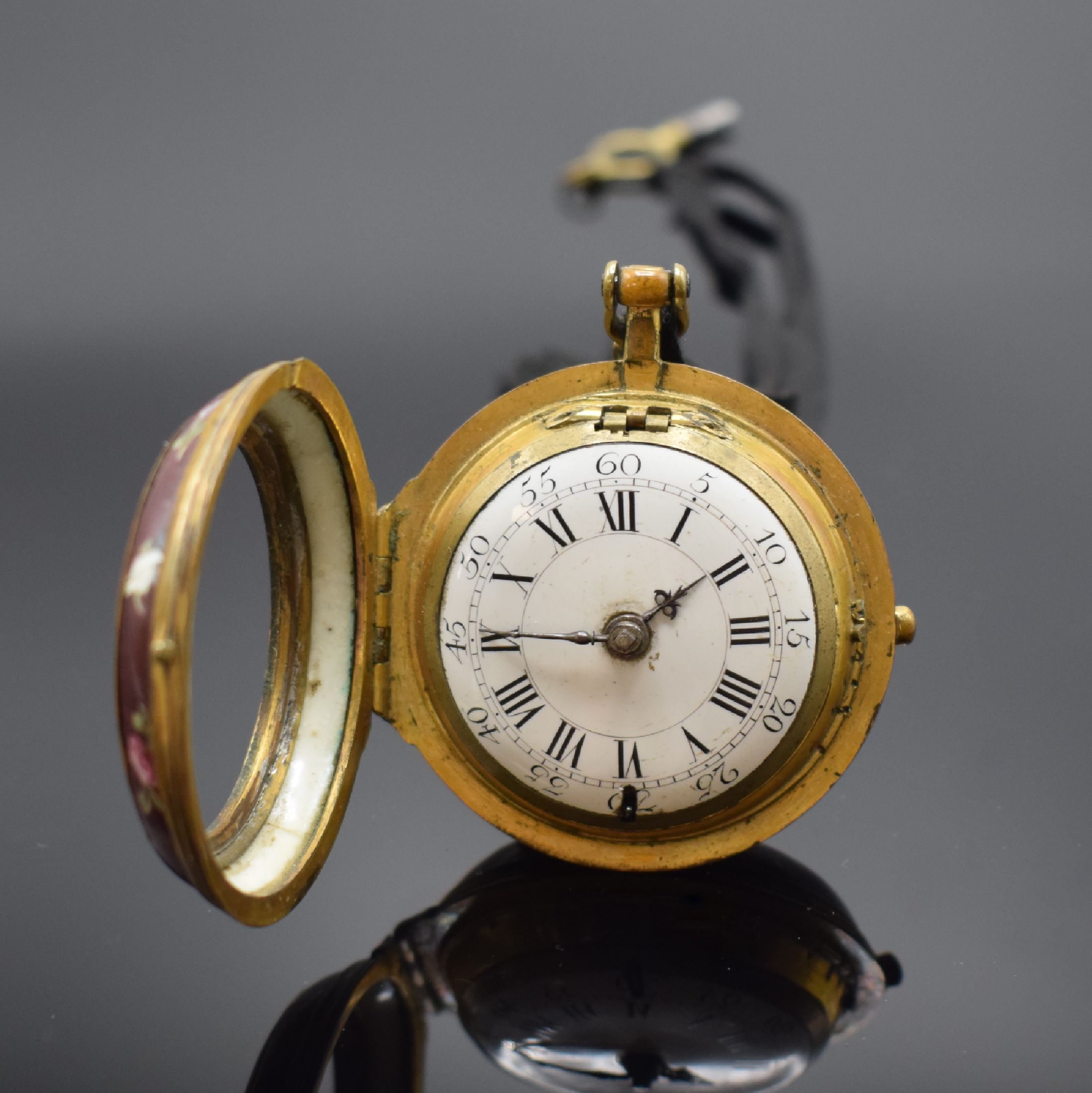 Detail b: J.MITCHELL London seltene Spindeltaschenuhr im Porzellangehäuse, England um 1760, Porzellangeh. m. verg. Messing-Montierungen und großem ...