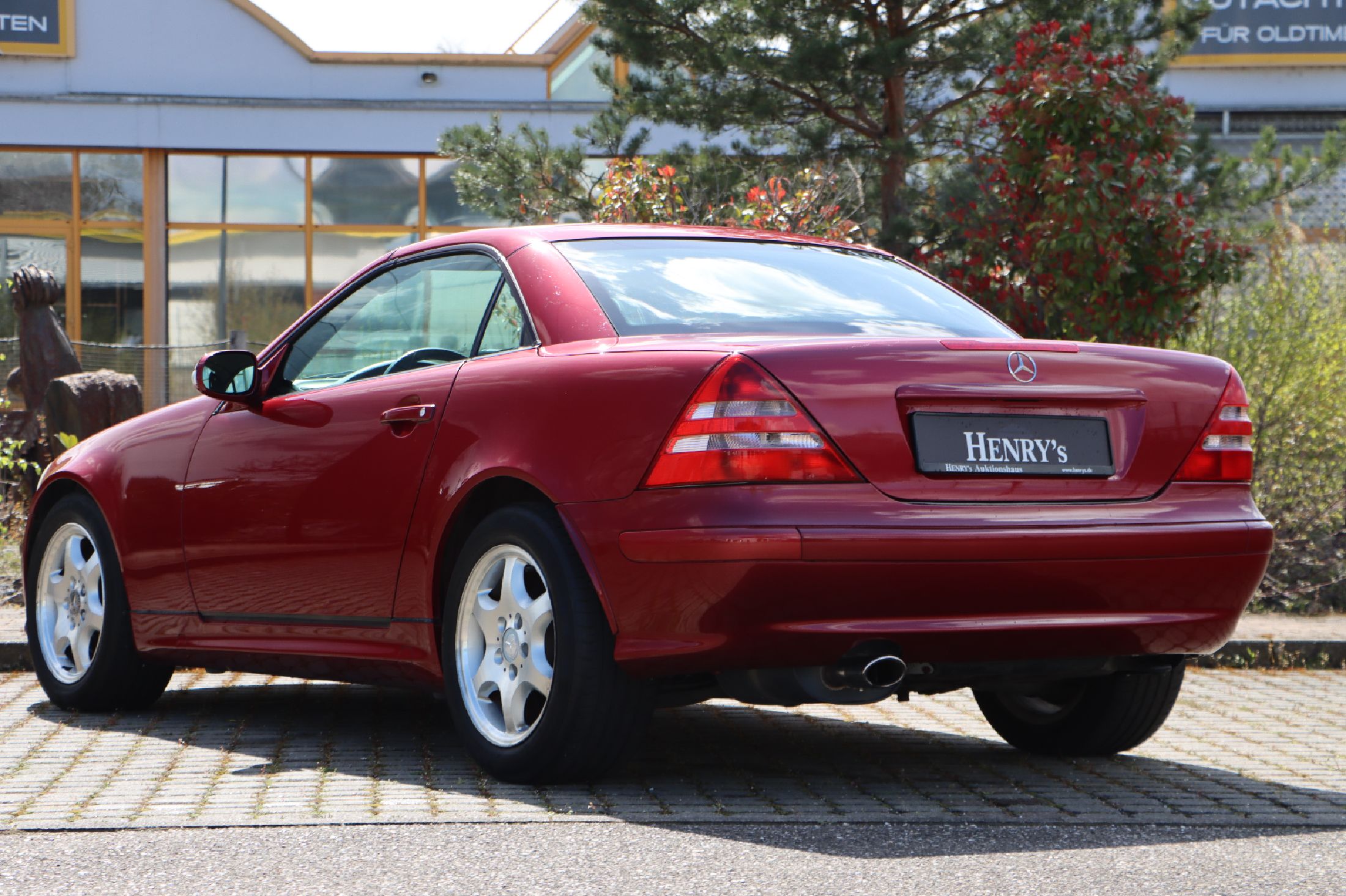 Detail c: Mercedes- Benz SLk 200, Fahrgestellnummer: WDB1704441F212811, EZ 01/2001, 3. Hand, Laufleistung ca. 95.000 km abgelesen, HU 05/2024, 120 kW/163 PS, 4 ...