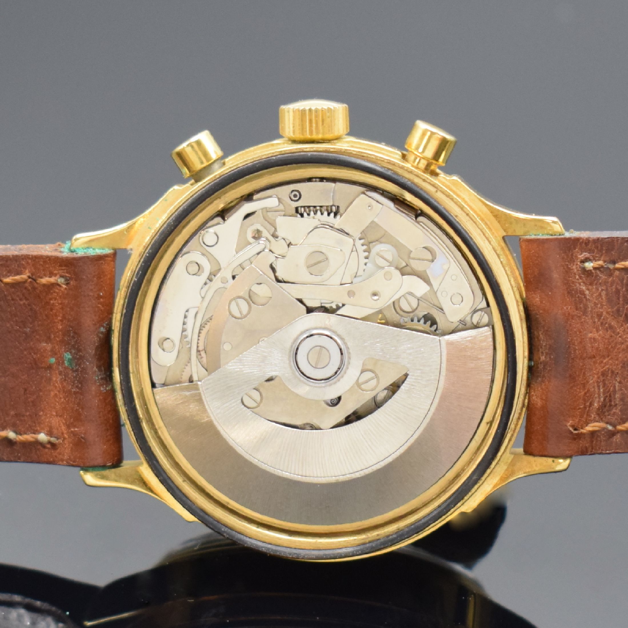 Detail d: CHRONOSWISS / Alfred Rochat & Fils vergoldeter Armbandchronograph mit Mondphase, Schweiz lt. orig. Papier verk. 06/1986, Automatik, 2- tlg. Geh. m. ...
