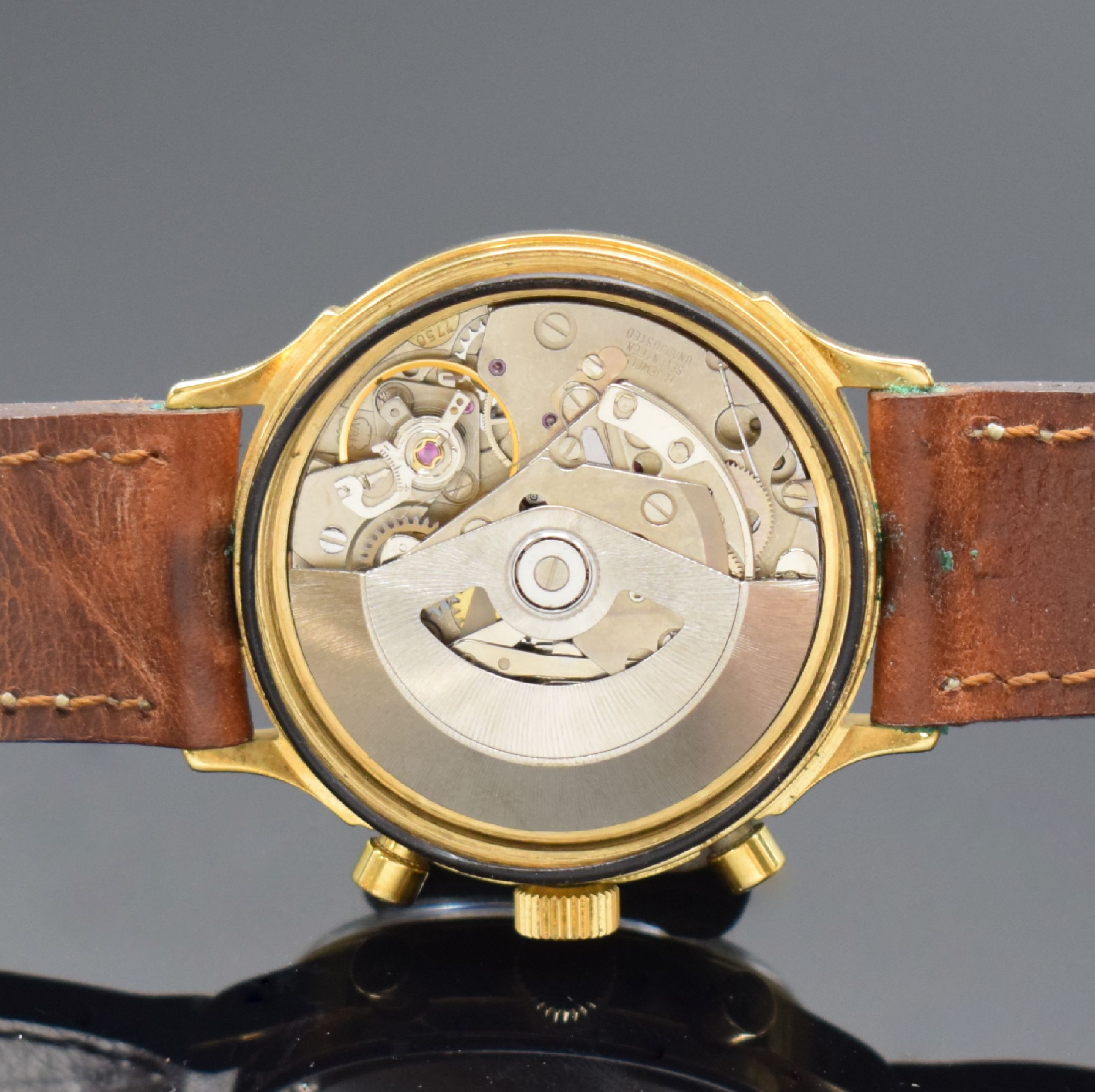 Detail e: CHRONOSWISS / Alfred Rochat & Fils vergoldeter Armbandchronograph mit Mondphase, Schweiz lt. orig. Papier verk. 06/1986, Automatik, 2- tlg. Geh. m. ...