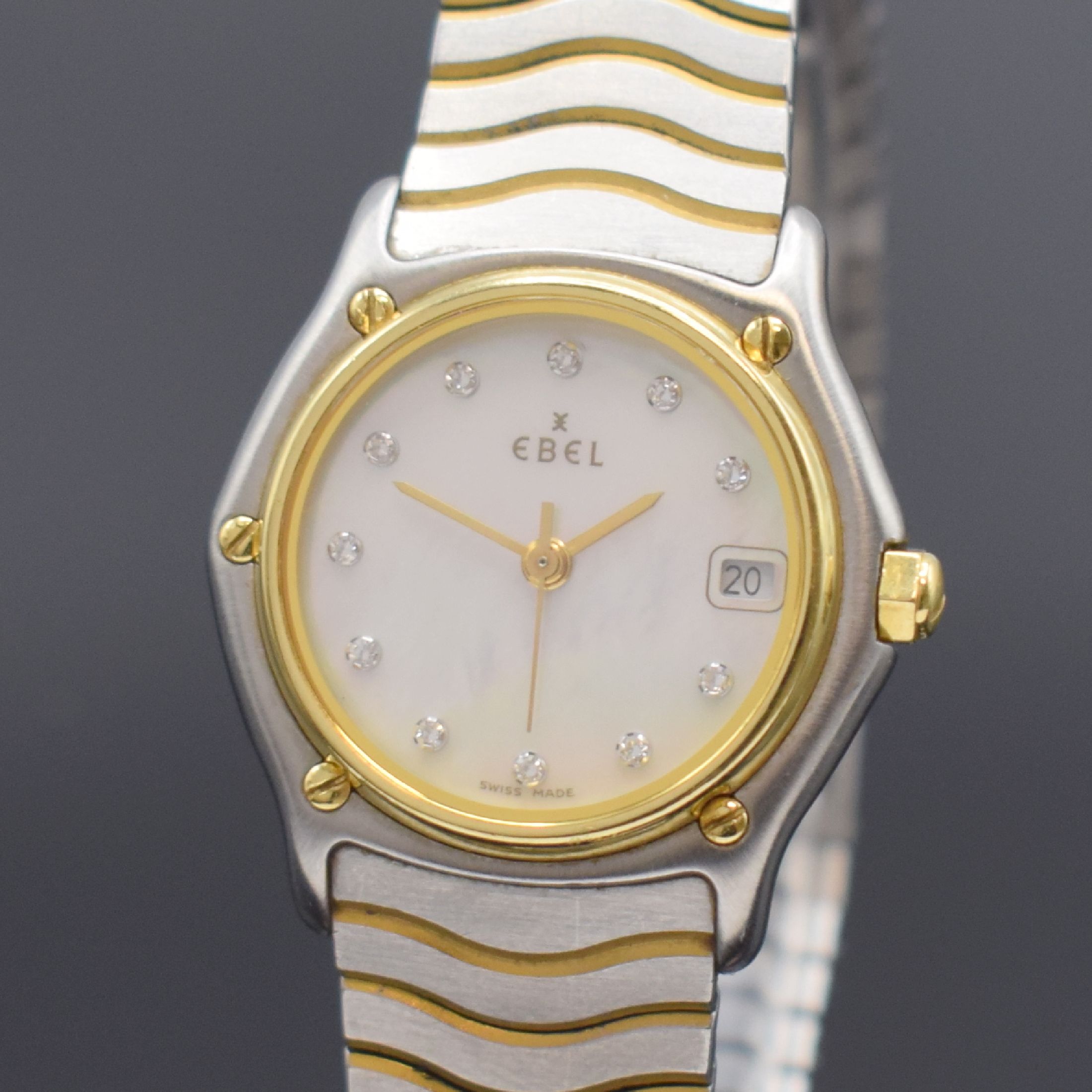 Detail a: EBEL Sport Classique Damenarmbanduhr in Edelstahl und Gold Referenz 1087121, Schweiz um 2000, quarz, Stülpgeh. m. 5-fach verschr. Goldlünette, ...
