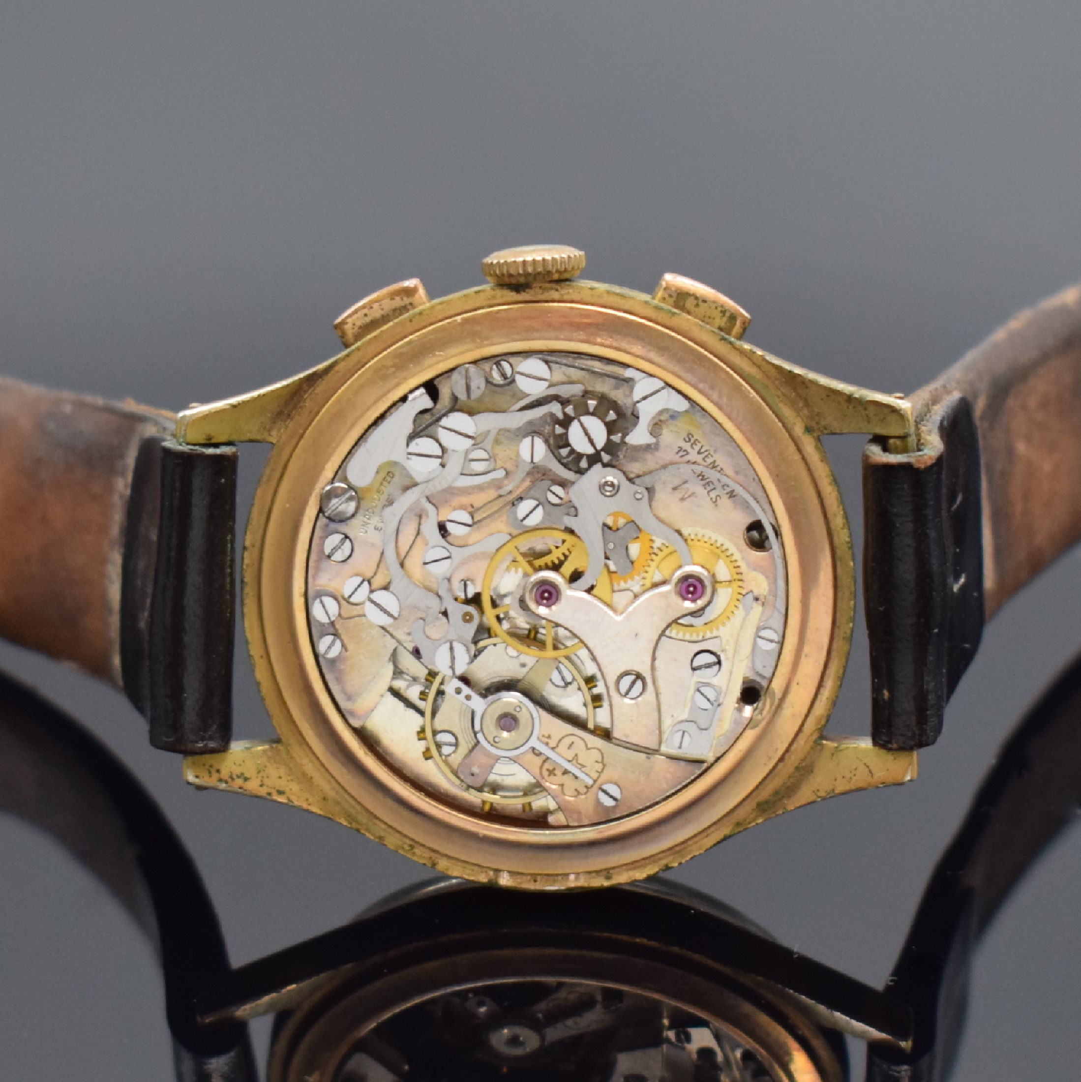 Detail d: BREITLING Herrenarmbanduhr Referenz 178 mit Schaltradchronograph Kaliber Venus 170, Schweiz um 1945, Handaufzug, verg. Geh. ber., Edelstahlboden ...
