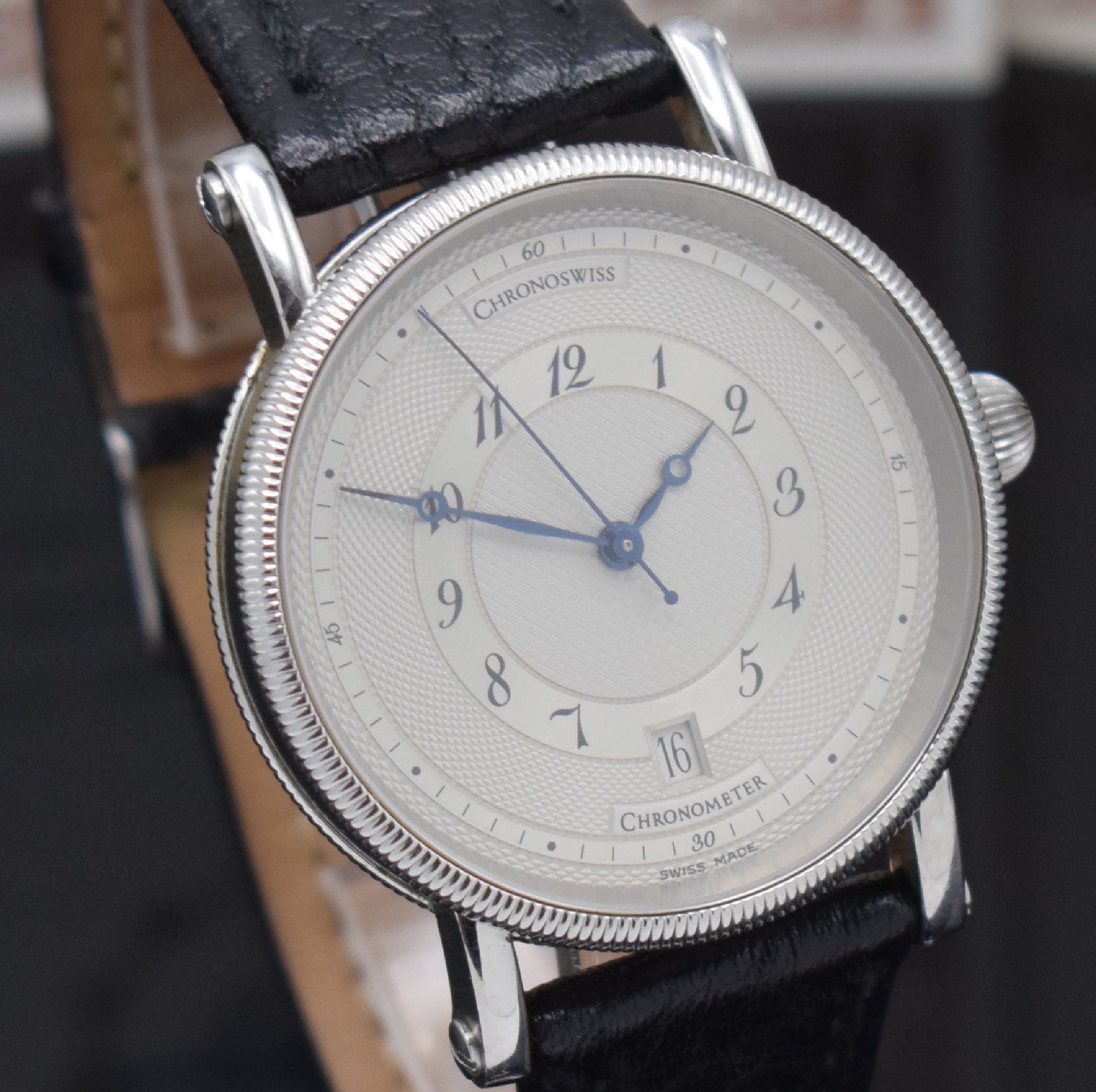 Detail c: CHRONOSWISS seltener Armbandchronometer Referenz CH 2823, Automatik, Edelstahlgeh. beids. Saphirvergl., Boden verschr., Silberzifferbl. z. T. guill., ...