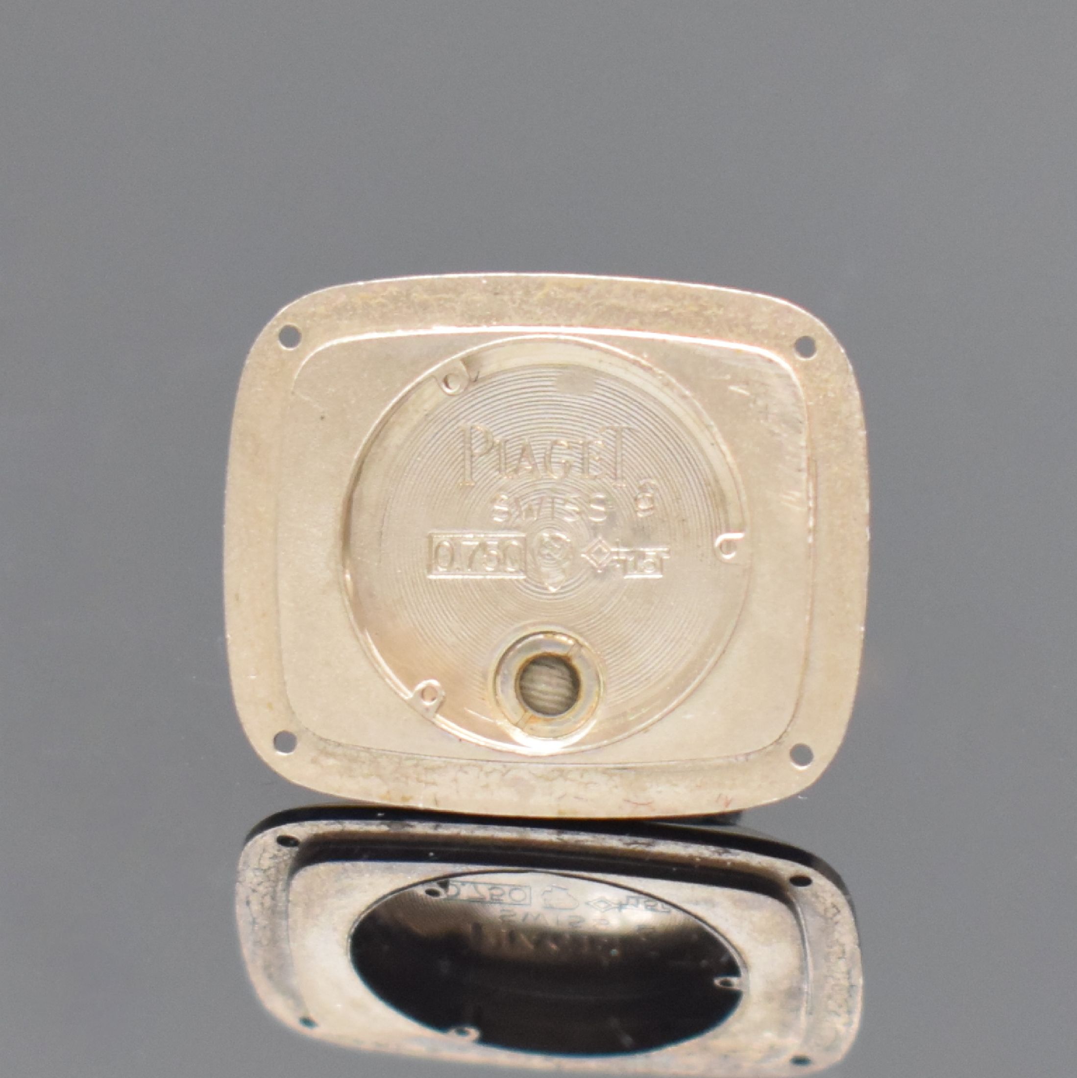 Detail e: CARTIER / PIAGET diamantbesetzte Damenarmbanduhr in WG 750/000, Schweiz um 1970, Handaufzug, 4-fach verschr. Piaget-Geh., anges. Milanaiseband ...