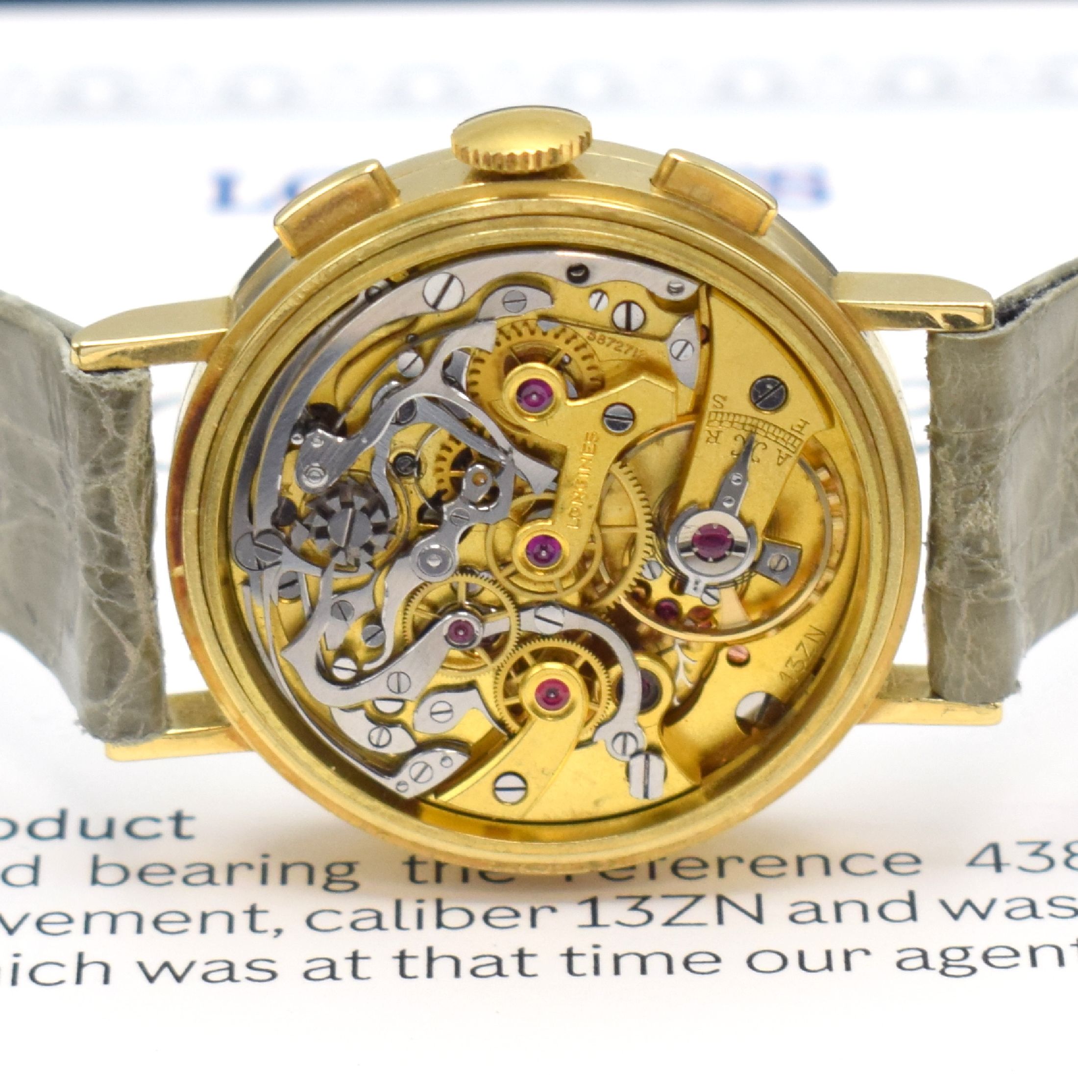 Detail e: LONGINES 13ZN Flyback-Chronograph in GG 750/000 Referenz 4381, Schweiz um 1940, Schweiz lt. beiliegendem Archivauszug verk. nach Italien 1940, ...