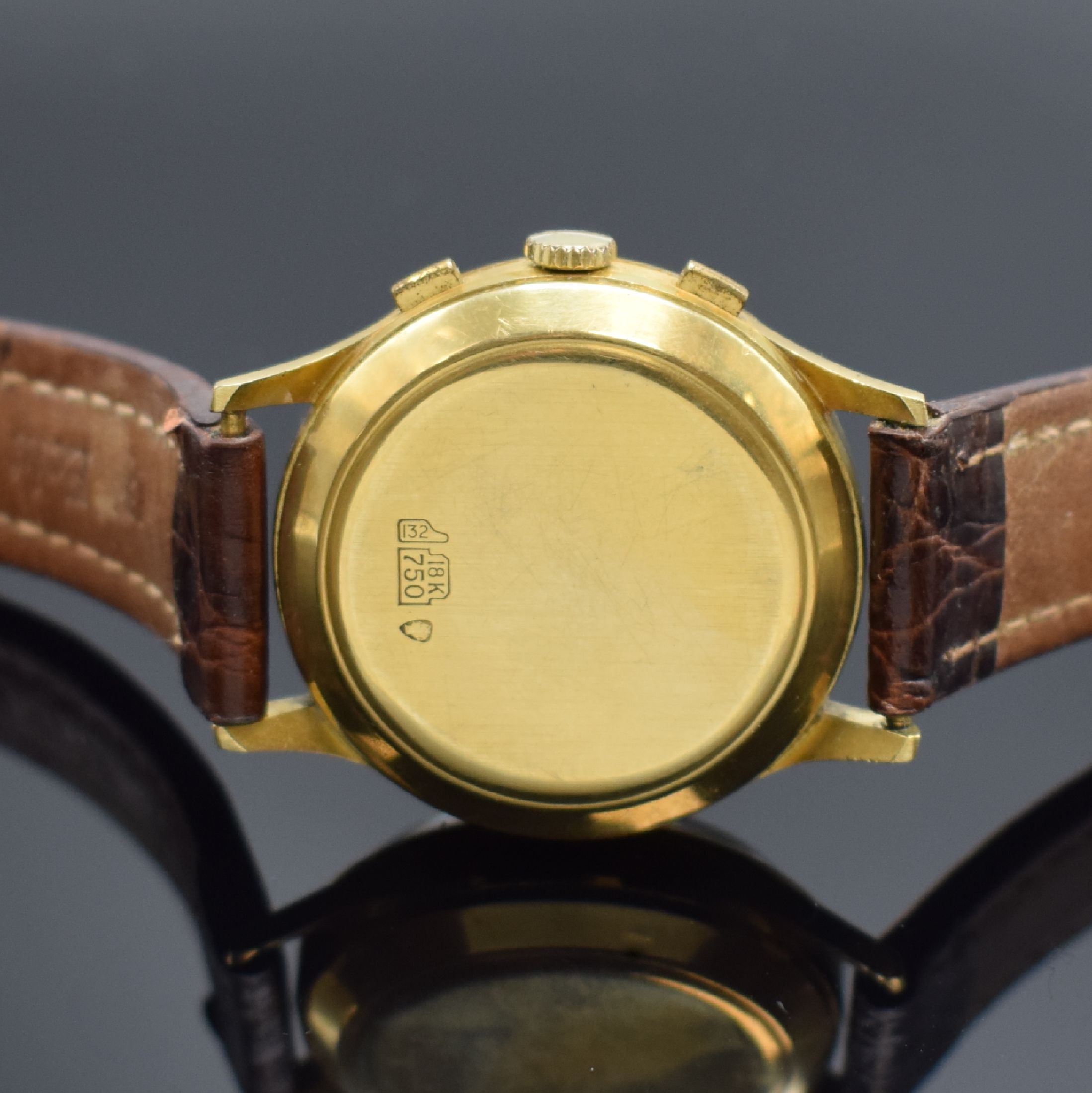 Detail d: CHRONOSWISS Herrenarmbanduhr mit Chronograph, Mondphase und Datum in GG 750/000, Schweiz um 1980, Handaufzug, 3-teil. Geh. dell., Boden und Glasrand ...