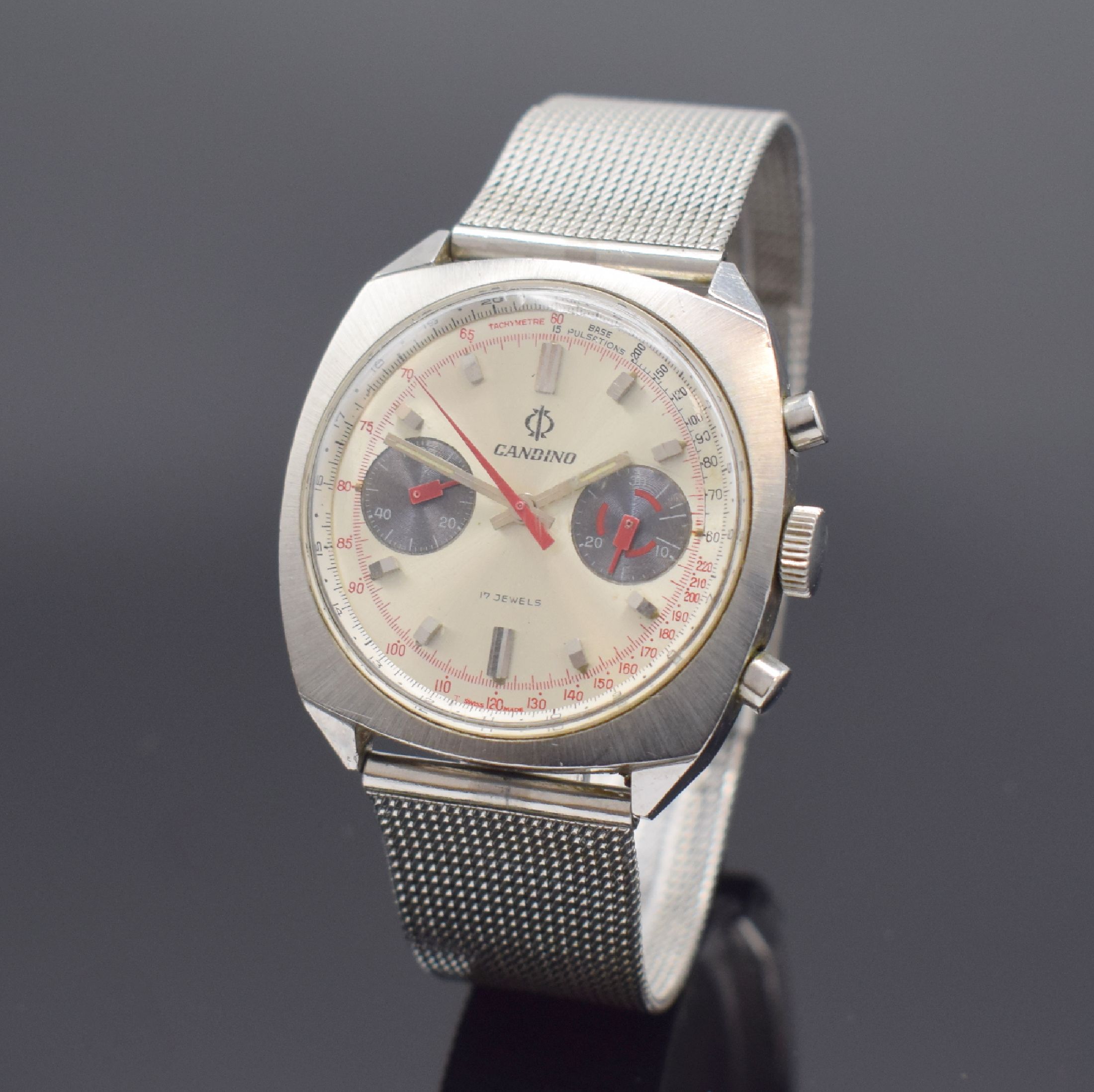 CANDINO Herrenarmbanduhr mit Chronograph, Schweiz um 1965, Handaufzug, Edelstahlgeh. inkl. neutr. Stahlband, Boden verschr., silb. Zifferbl. m. ...