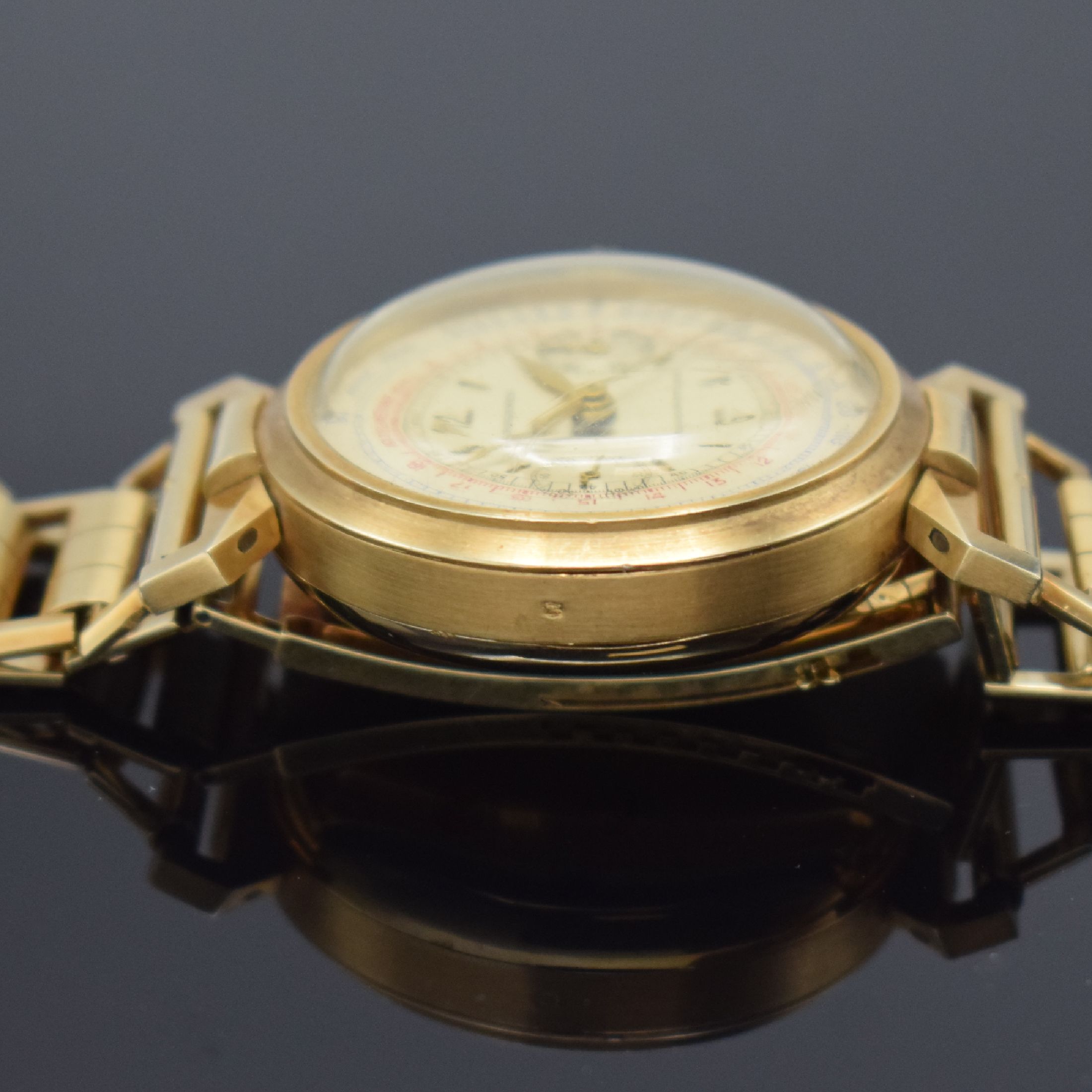 Detail k: LONGINES 13ZN extrem seltener Flyback- Chronograph in GG 585/000 am Goldband in nahezu neuwertigem Zustand, verkauft laut beil. Stammbuchauszug am ...