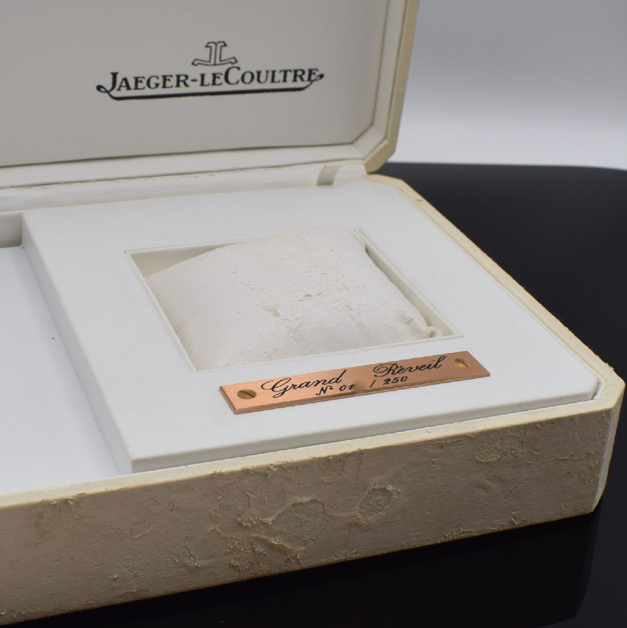 Detail h: Jaeger-LeCoultre auf 250 Stück limitierte, astronomische Herrenarmbanduhr Calendrier Perpetual Grand Reveil in RG 750/000 Referenz 180.2.99, Schweiz ...