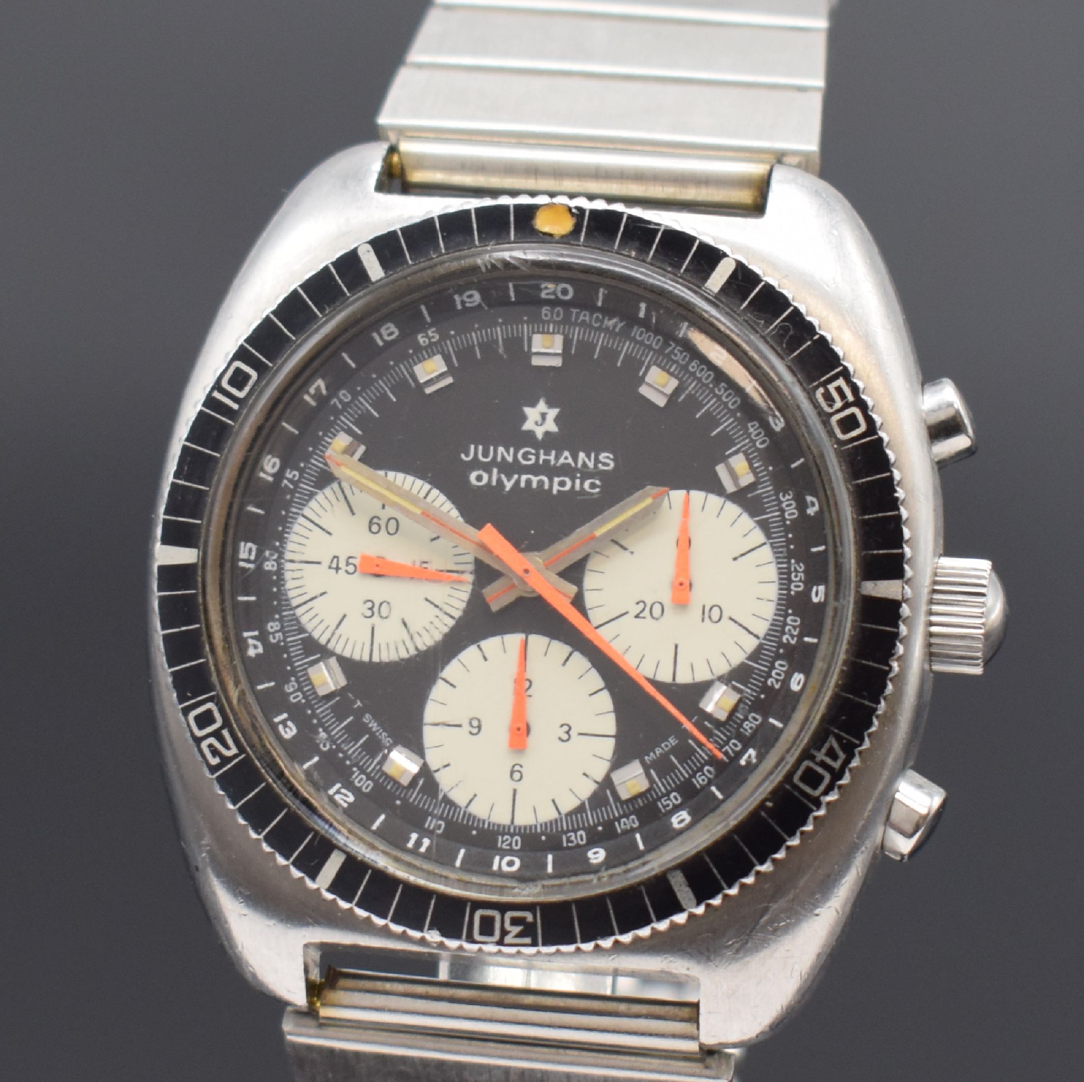 Detail a: JUNGHANS Olympic Herrenarmbanduhr mit Chronograph in Stahl, Schweiz / Deutschland um 1970, Handaufzug, 2-teil. Gehäuse, Boden geschr., unsign. ...