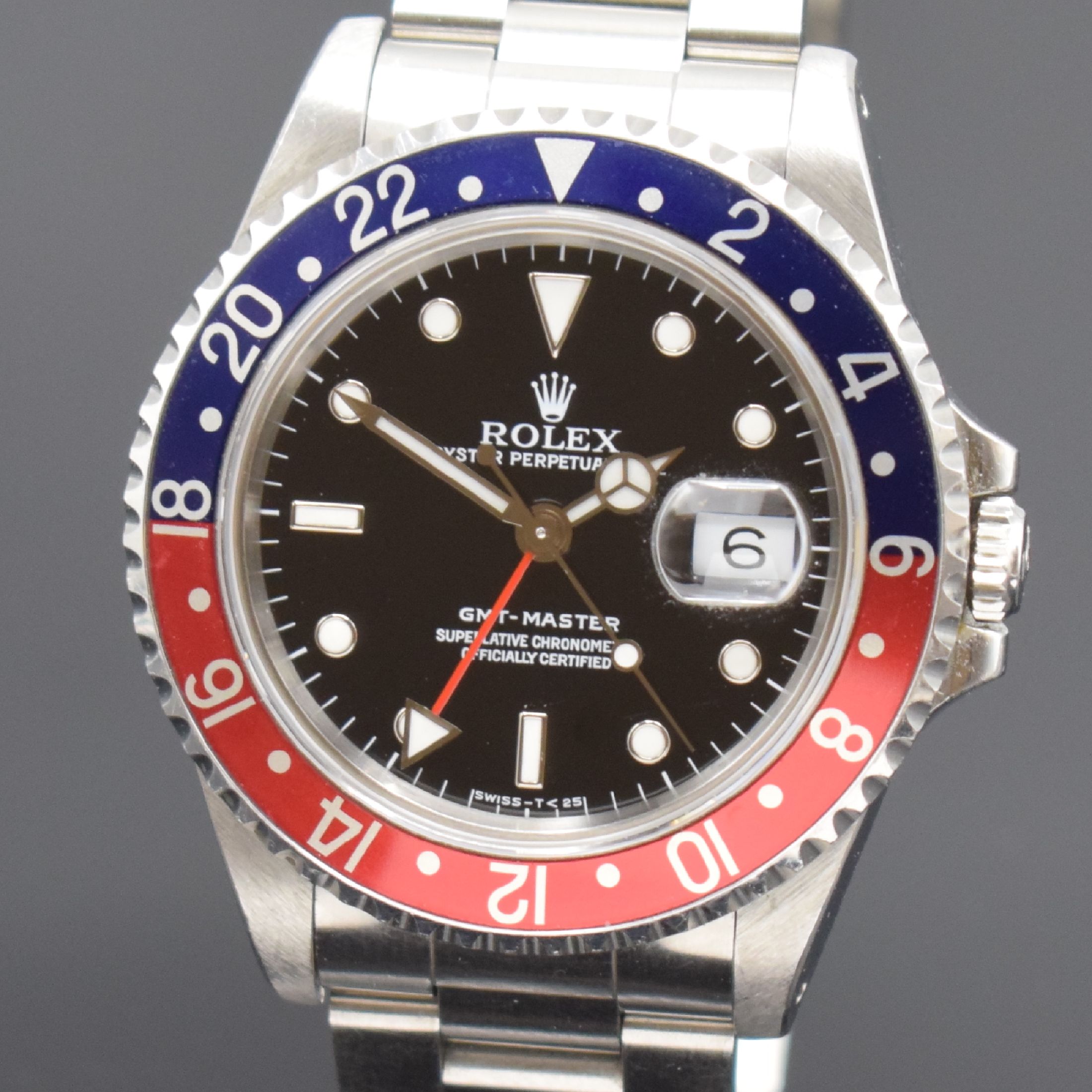 Detail a: ROLEX Herrenarmbanduhr Oyster Perpetual Date GMT-Master Referenz 16700, Schweiz um 1990, Automatik, Chronometer der Superlative in Edelstahl inkl. ...