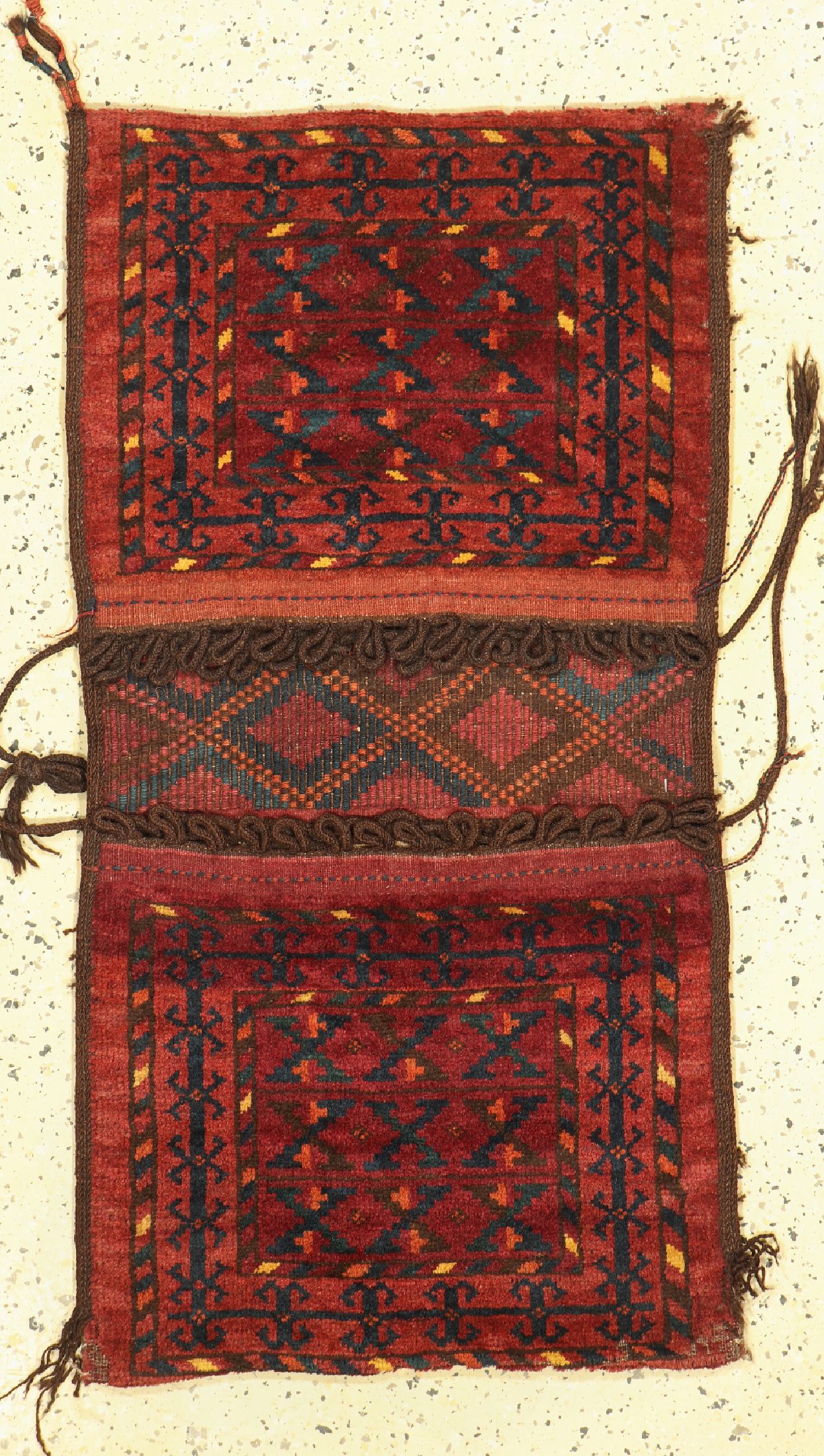 Antiker Ersari Dopeltasche, Afghanistan, um1900, Wolle auf Wolle, ca. 115 x 60 cm, Mottenfraß, EHZ: 3